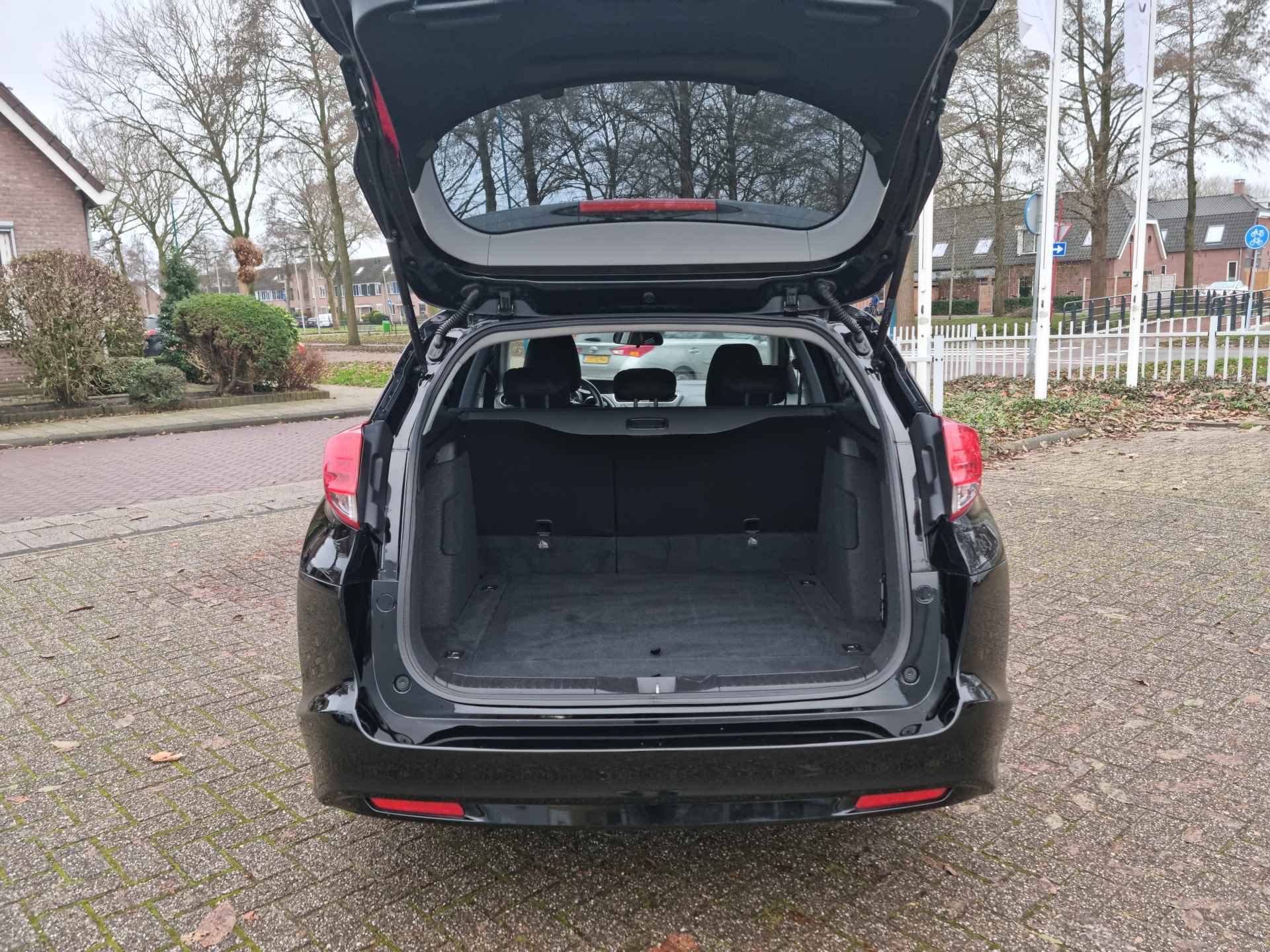 Honda Civic Tourer 1.8 Sport Camera, Stoelverwarming, Climate control , All-in Rijklaarprijs - 5/21