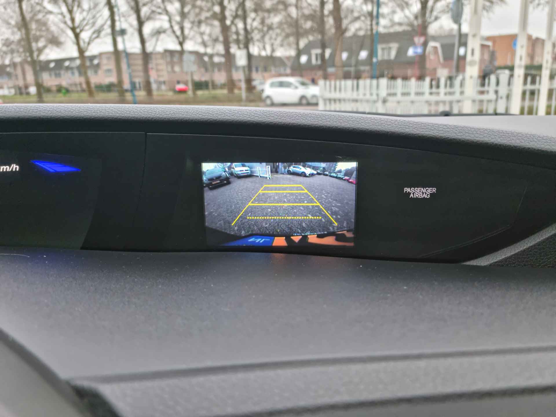 Honda Civic Tourer 1.8 Sport Camera, Stoelverwarming, Climate control , All-in Rijklaarprijs - 18/21