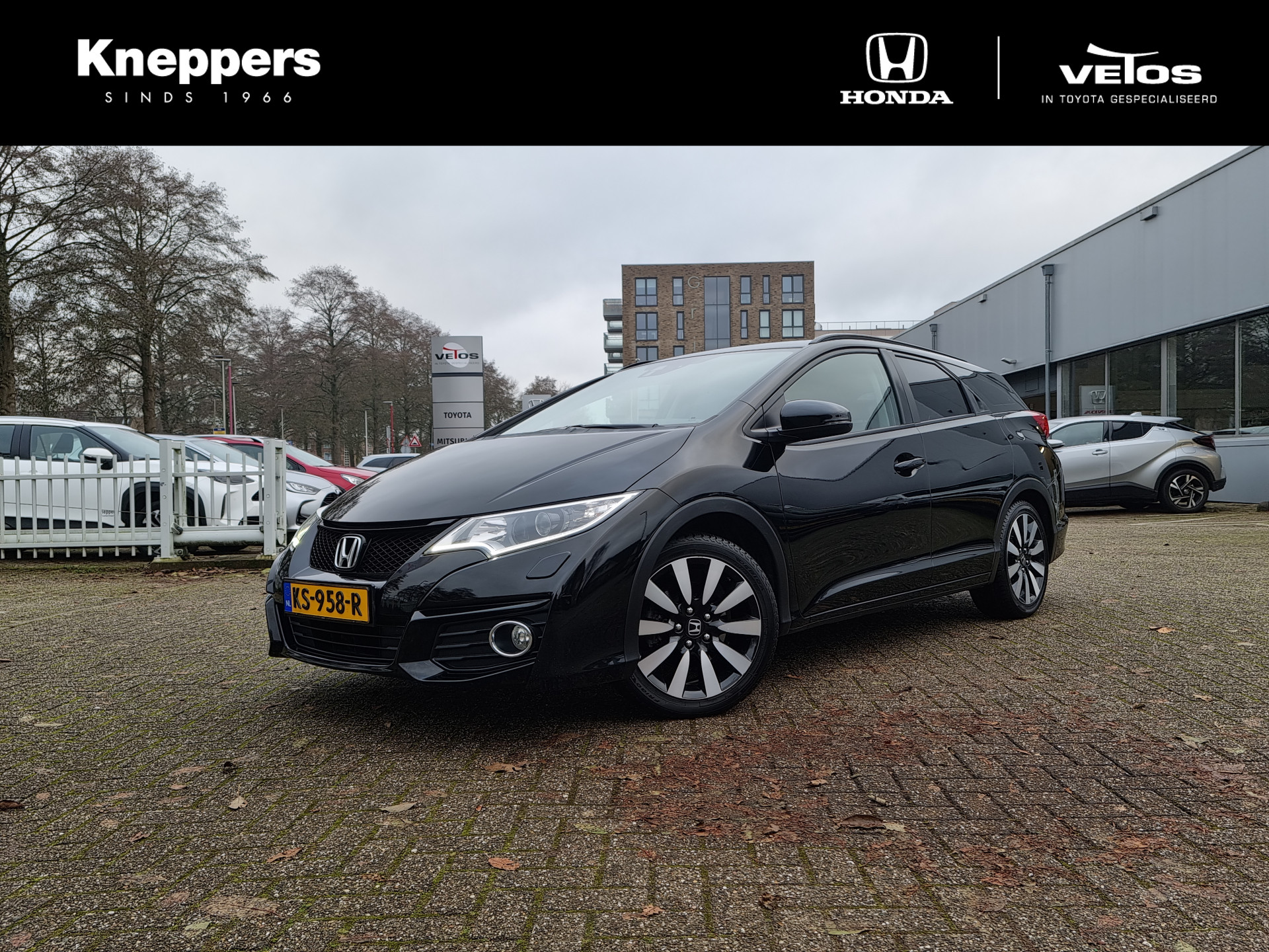 Honda Civic Tourer 1.8 Sport Camera, Stoelverwarming, Climate control , All-in Rijklaarprijs bij viaBOVAG.nl