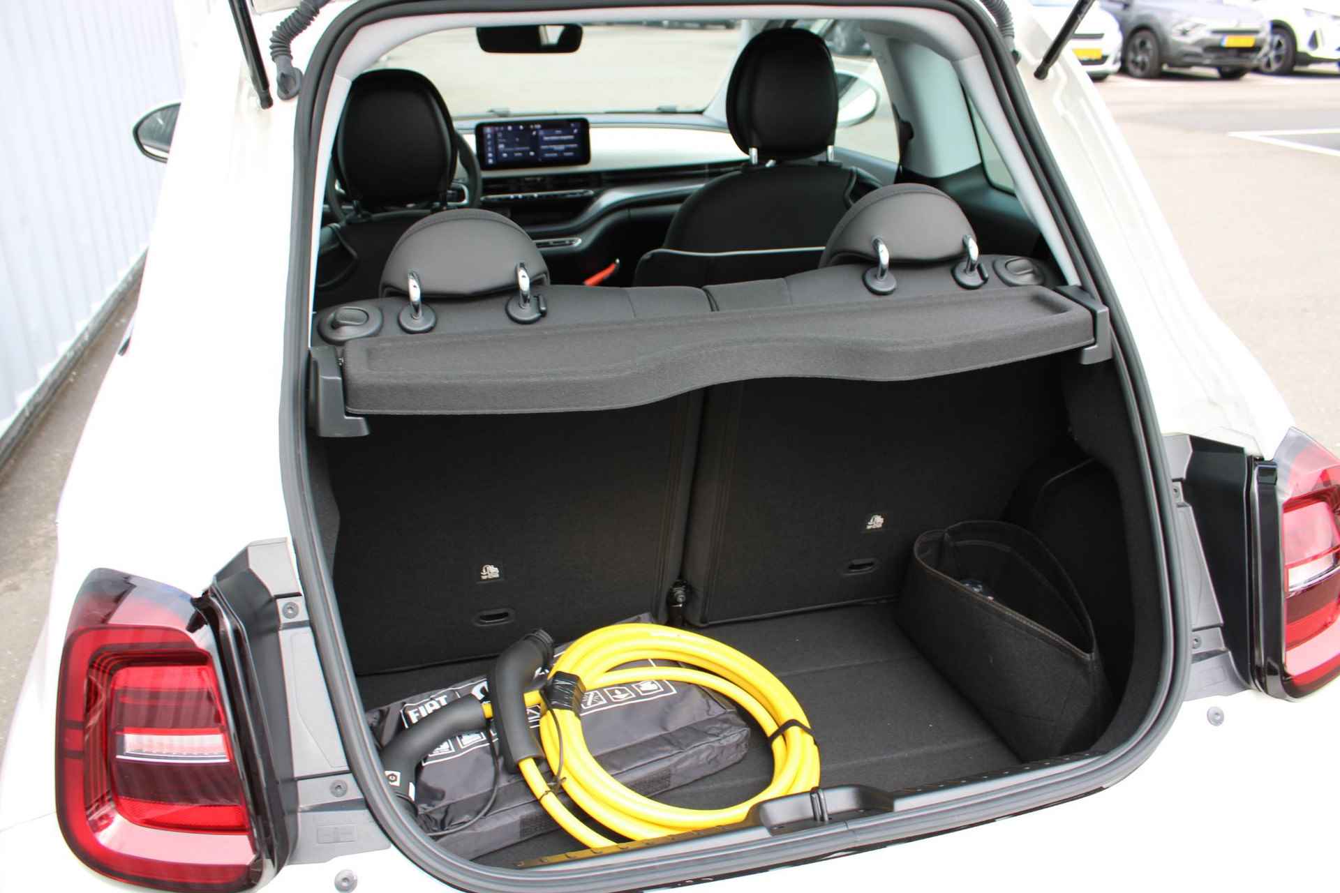 Fiat 500e URBAN 42 kWh VOORRAAD KORTING - 21/29