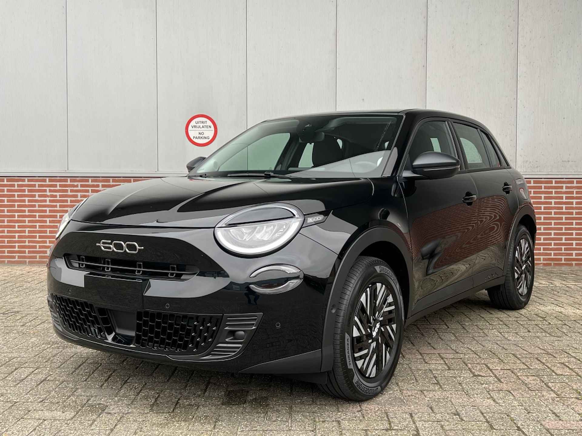 Fiat 600 1.2 Hybrid 136 PK Urban | Camera | Carplay | Clima | Keyless - 4/29