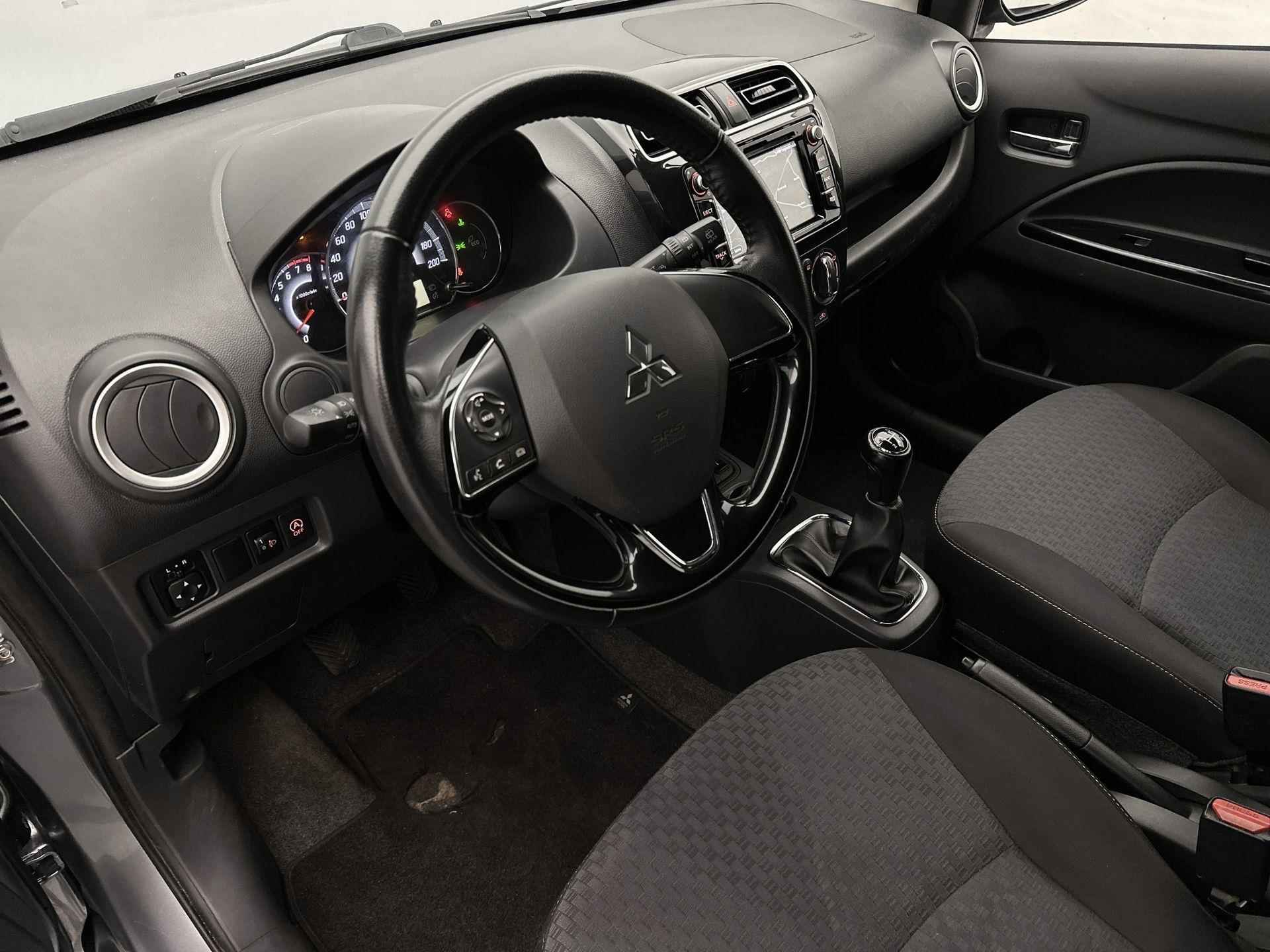 Mitsubishi Space Star Active 70 pk | Navigatie | Airco | Cruise Control | DAB Ontvanger | Lederen Stuurwiel en Versnellingspook | Start/Stop Systeem | Buitenspiegels Elektrisch Verstel -en Verwarmbaar | 14" Lichtmetalen Velgen | Apple Carplay/Android Auto | - 11/33