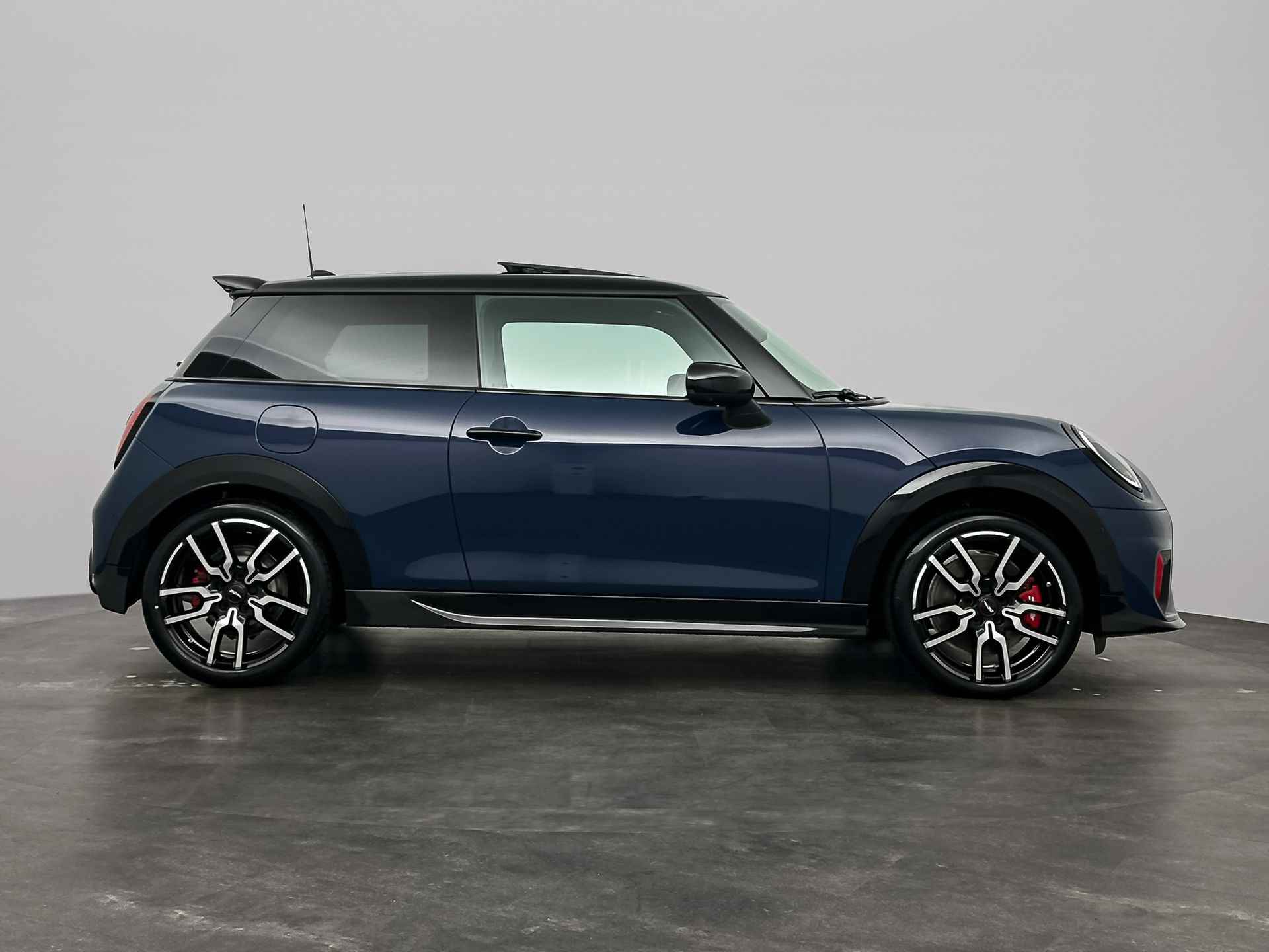 MINI 3-deurs 2.0 JCW John Cooper Works | XL Pack | 18 Inch LM | Dak- en spiegels in zwart | Motorkapstriping - 7/25