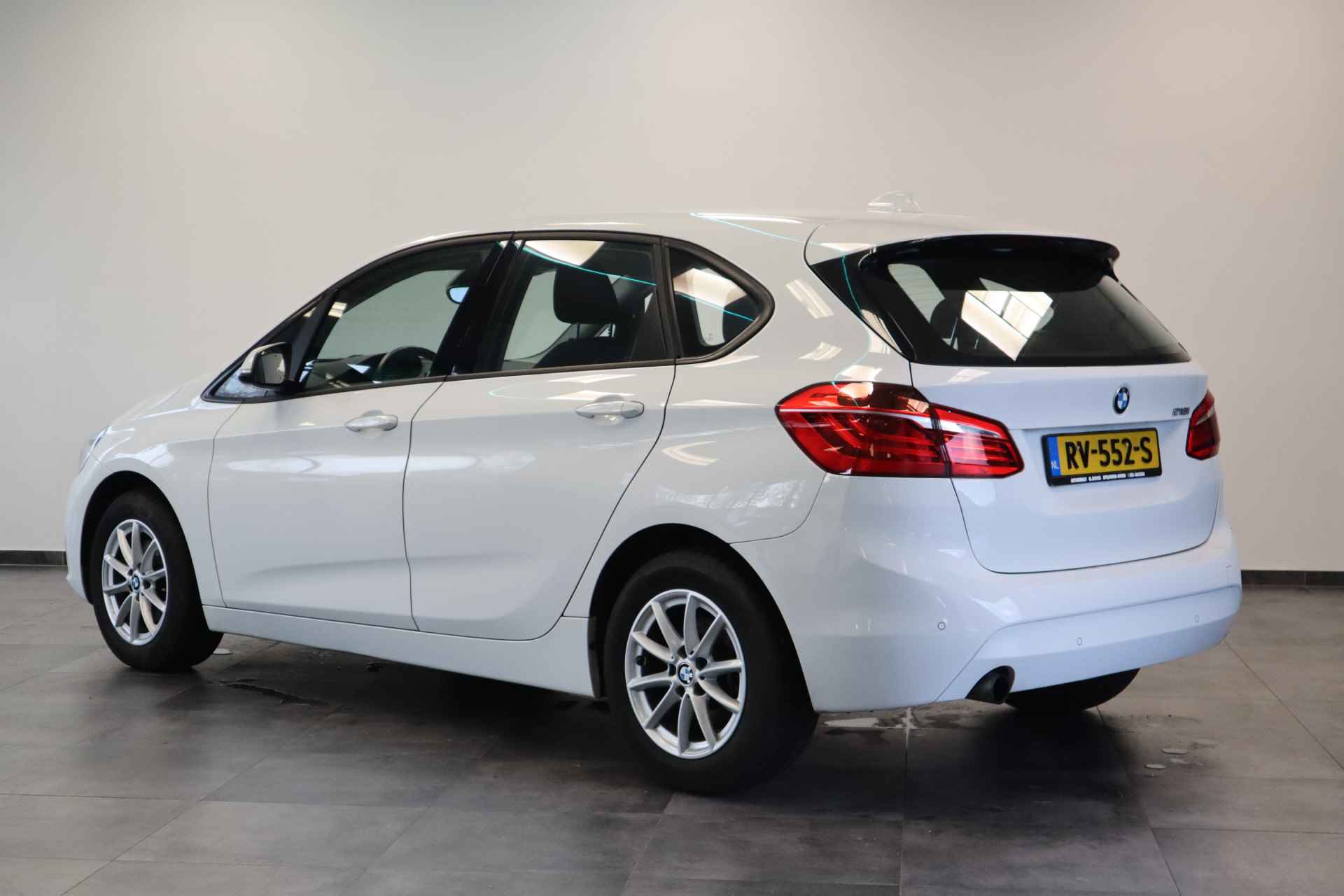 BMW 2 Serie Active Tourer 218i Corporate Lease Executive Full-led Navigatie - 3/18