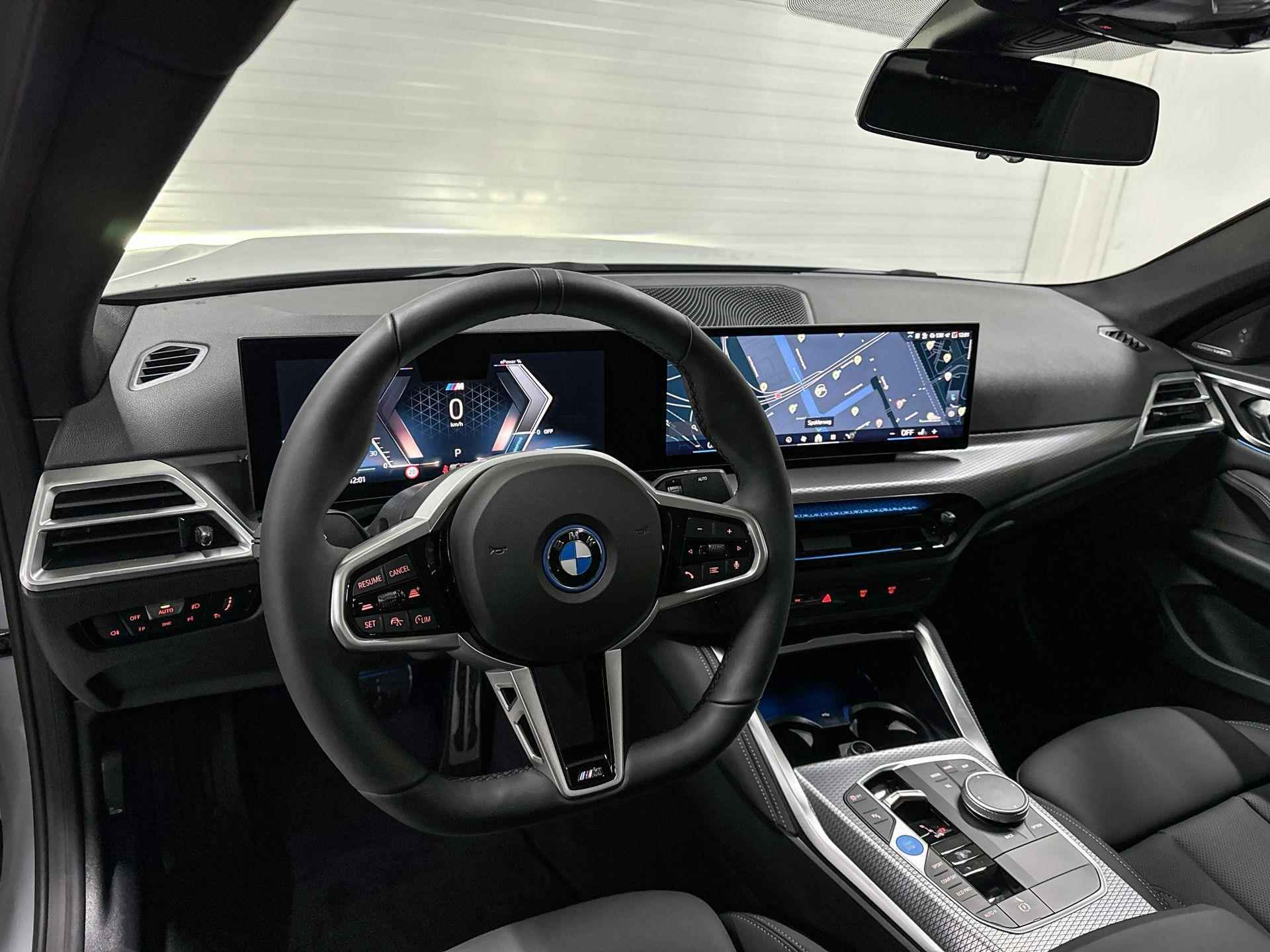 BMW i4 eDrive35 | M-Sport Pro | Comfort Pack | Laser Achterlichten | Harman/Kardon | Schuif-/Kanteldak | Comfort Access - 28/32