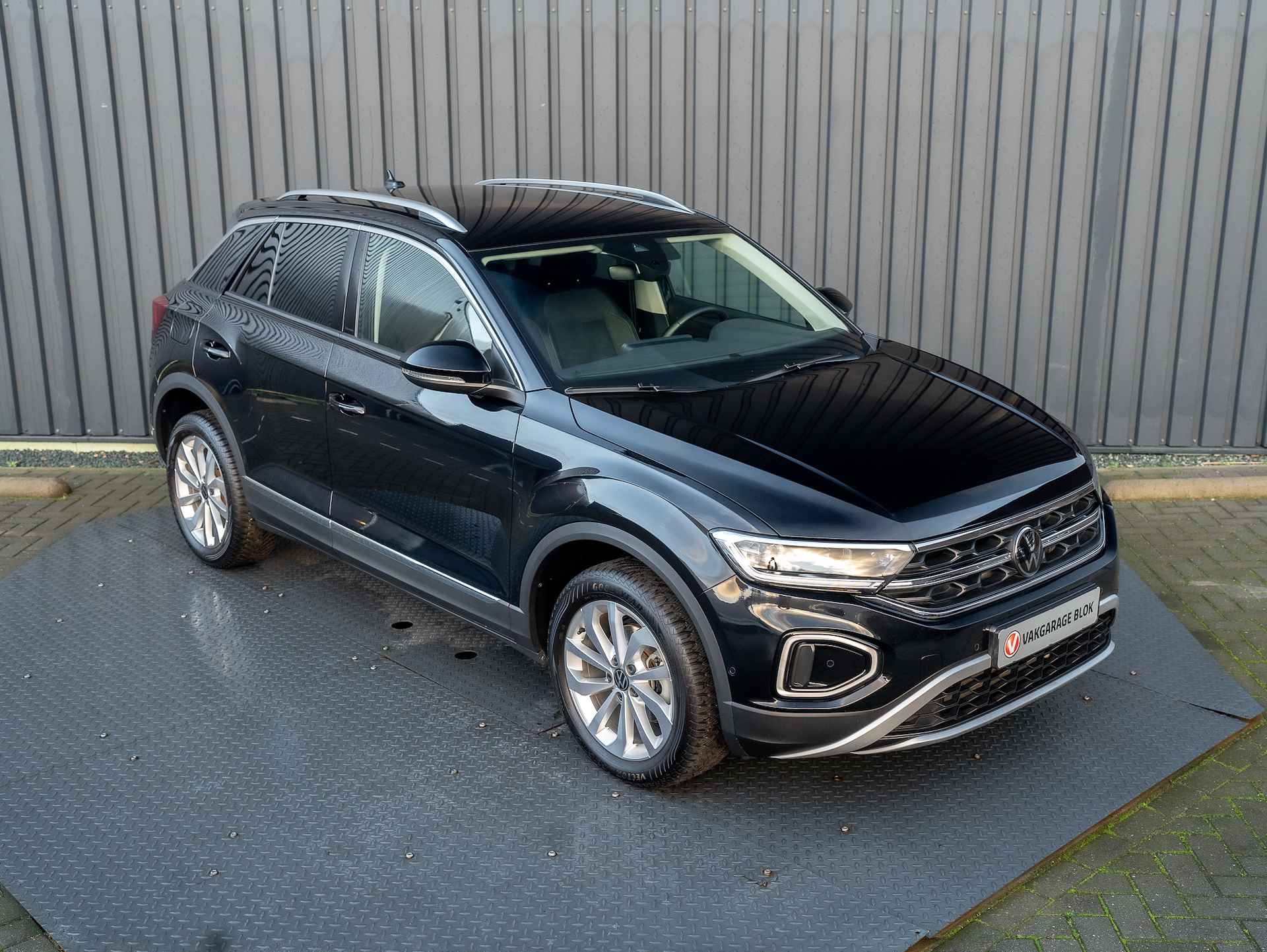 Volkswagen T-Roc 1.5 TSI DSG 150Pk Style | IQ Light | ACC | Stoelverw. | Prijs Rijklaar!! - 39/46