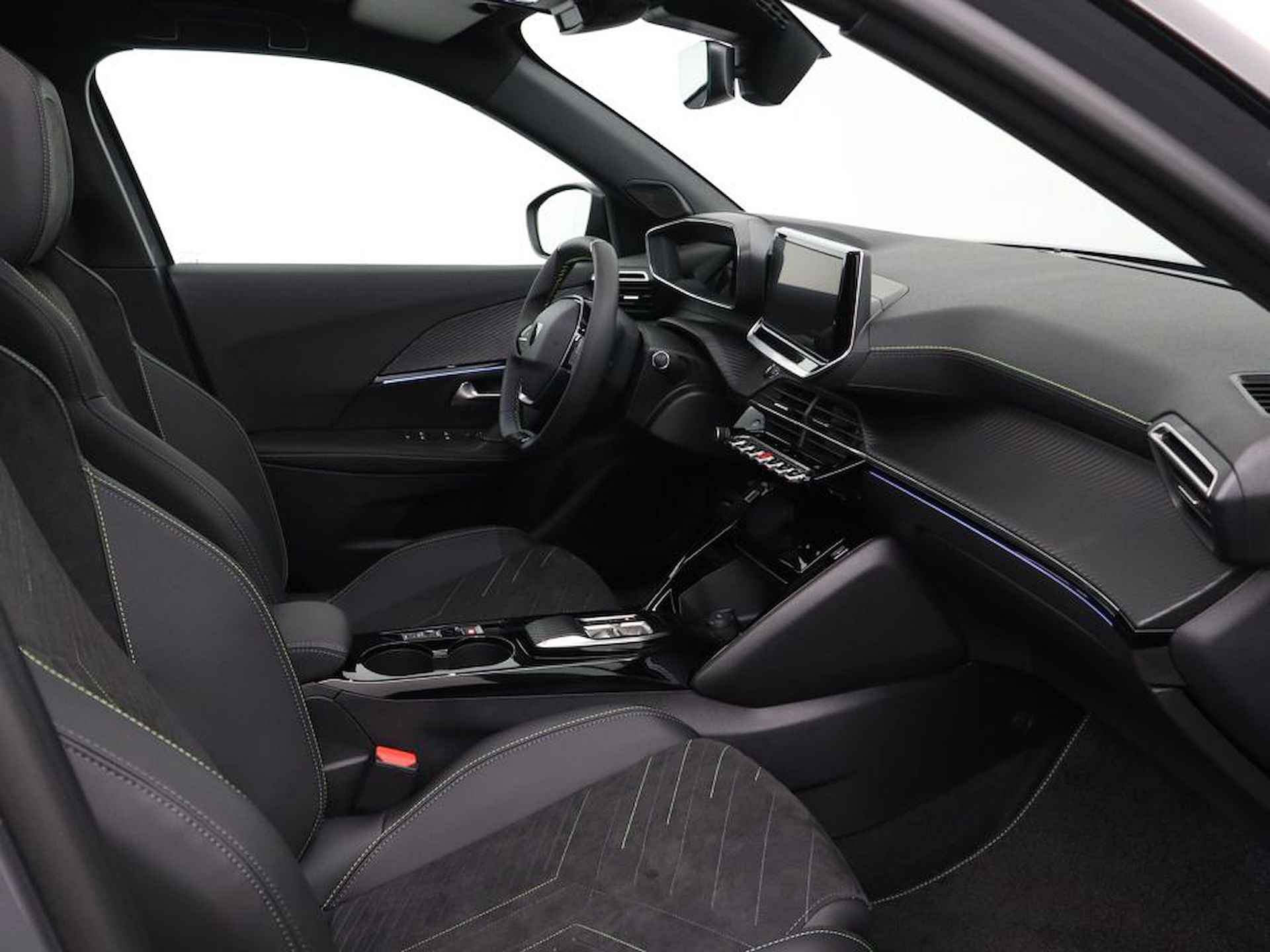 Peugeot e-2008 EV GT 54 kWh Open Dak | Massagestoelen | Full options - 29/40