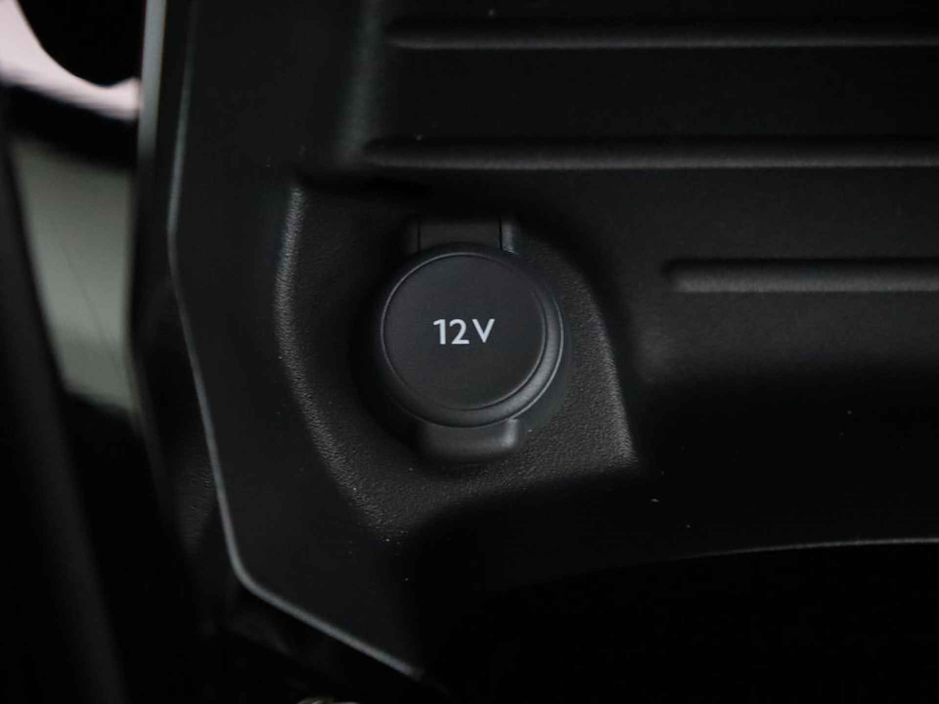 Peugeot e-2008 EV GT 54 kWh Open Dak | Massagestoelen | Full options - 34/40