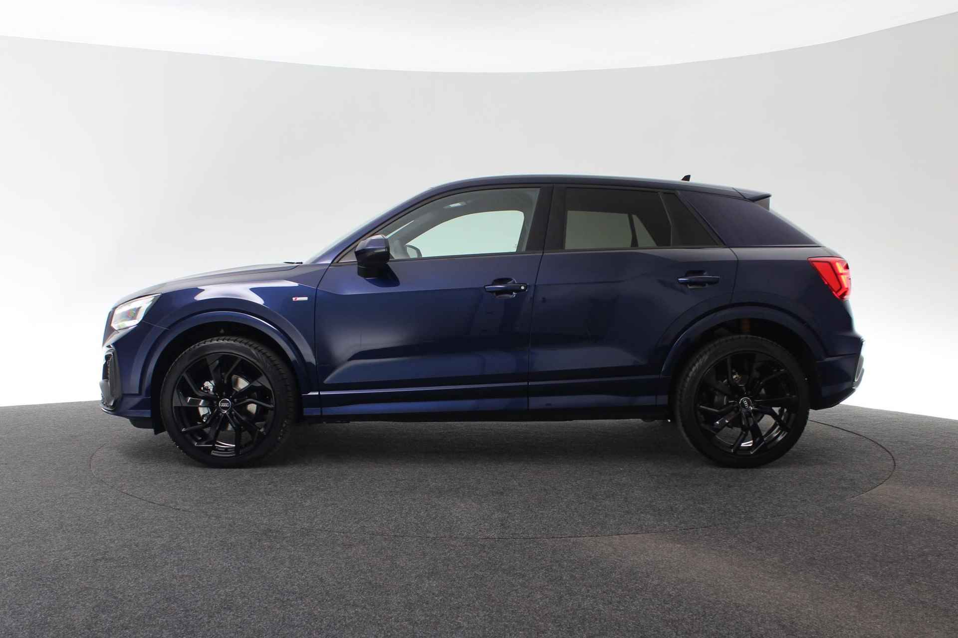 Audi Q2 S Edition 35 TFSI 150 pk | Assistentiepakket Parking | Comfortsleutel | Stoelverwarming voorin | - 3/41