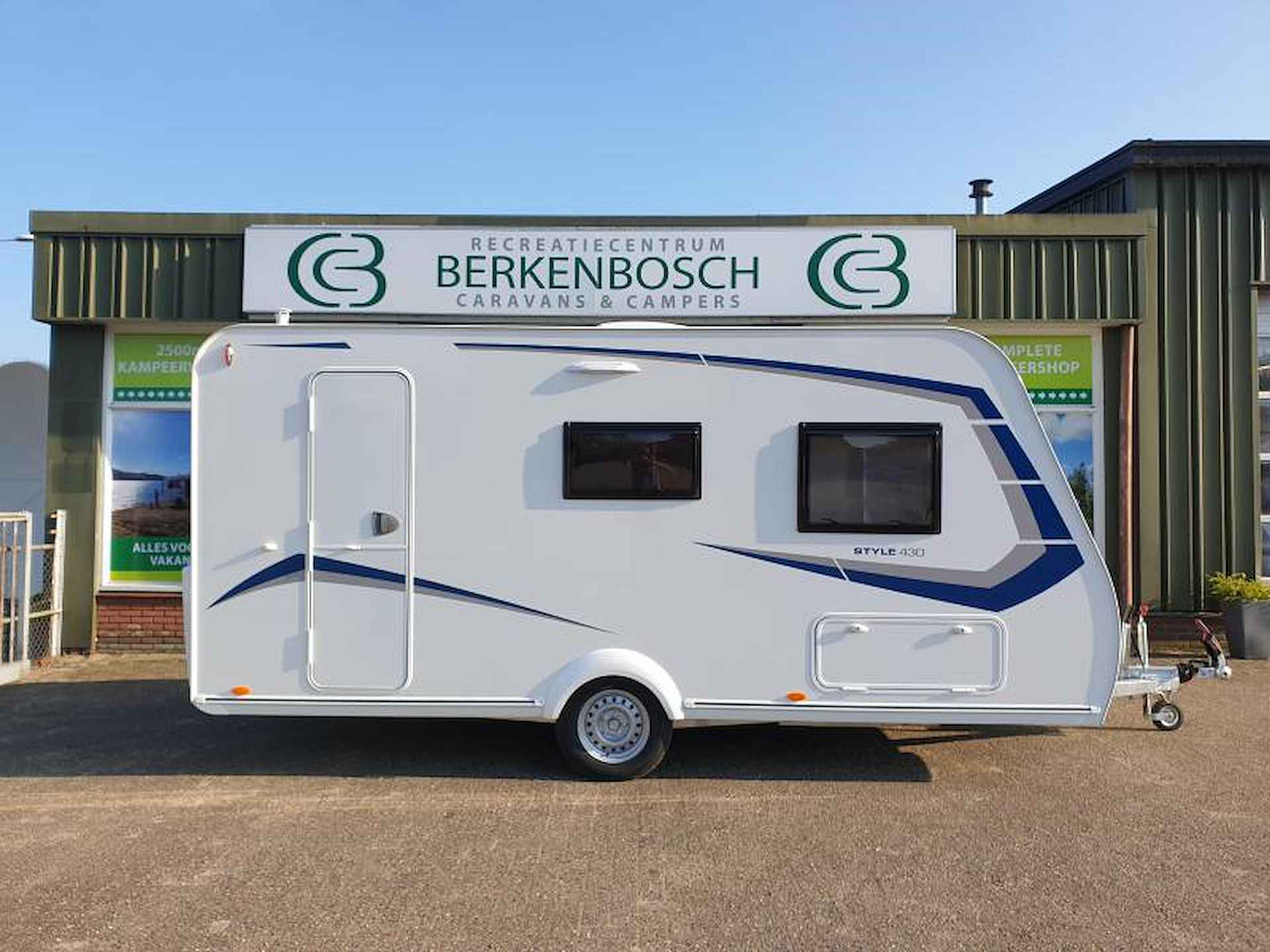 Caravelair Alba Style 430 Dwarsbed & Treinzit - 6/24