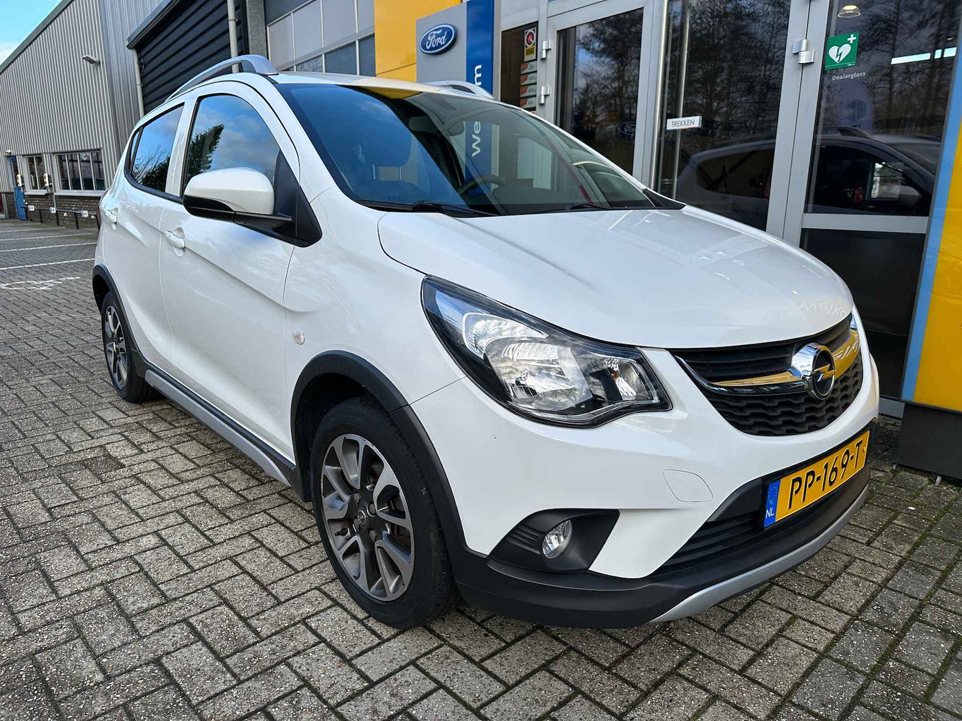 Opel KARL 1.0 75PK Rocks Online Edition | DAB| CRUISE CONTROL| APPLE CARPLAY/ANDROID AUTO| PARKEERSENSOREN| AIRCO| - 9/32