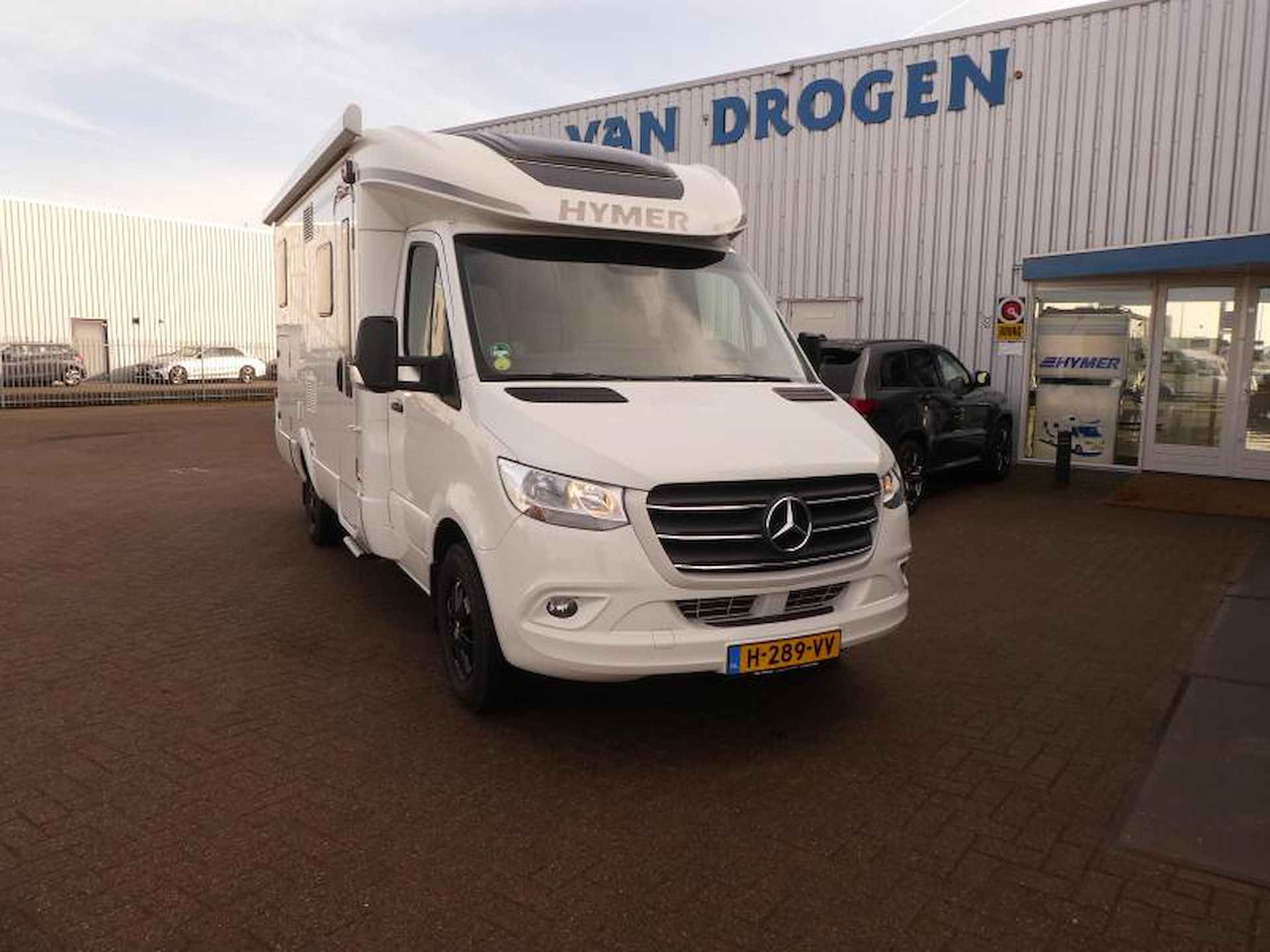 Hymer B-MCT 580  E&P LEVELSYST. / XXL BED! - 3/19