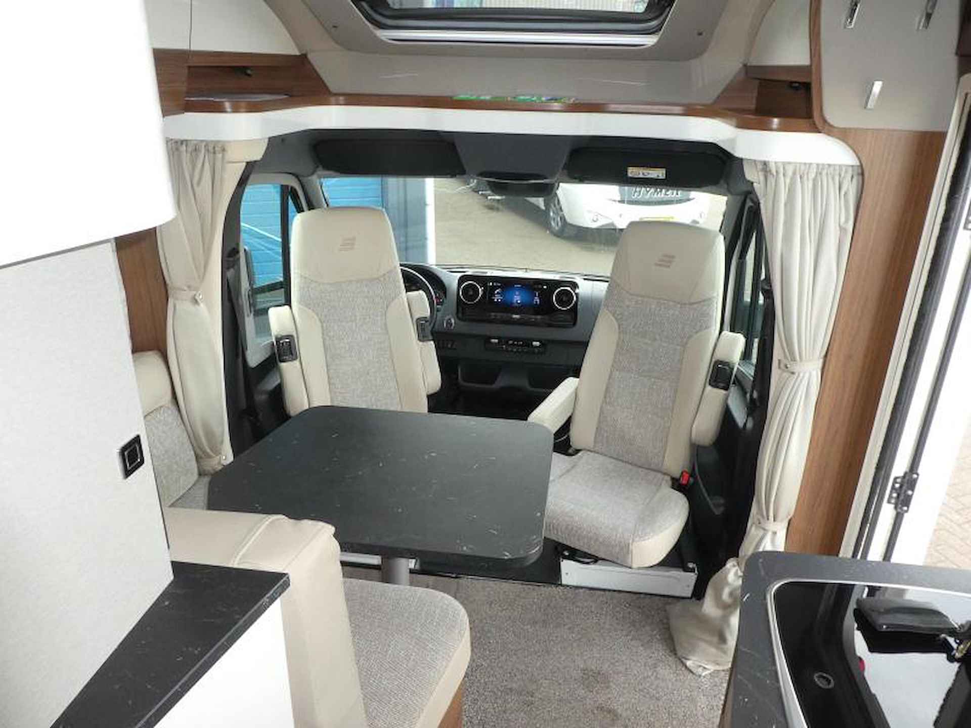 Hymer B-MCT 580  E&P LEVELSYST. / XXL BED! - 5/19