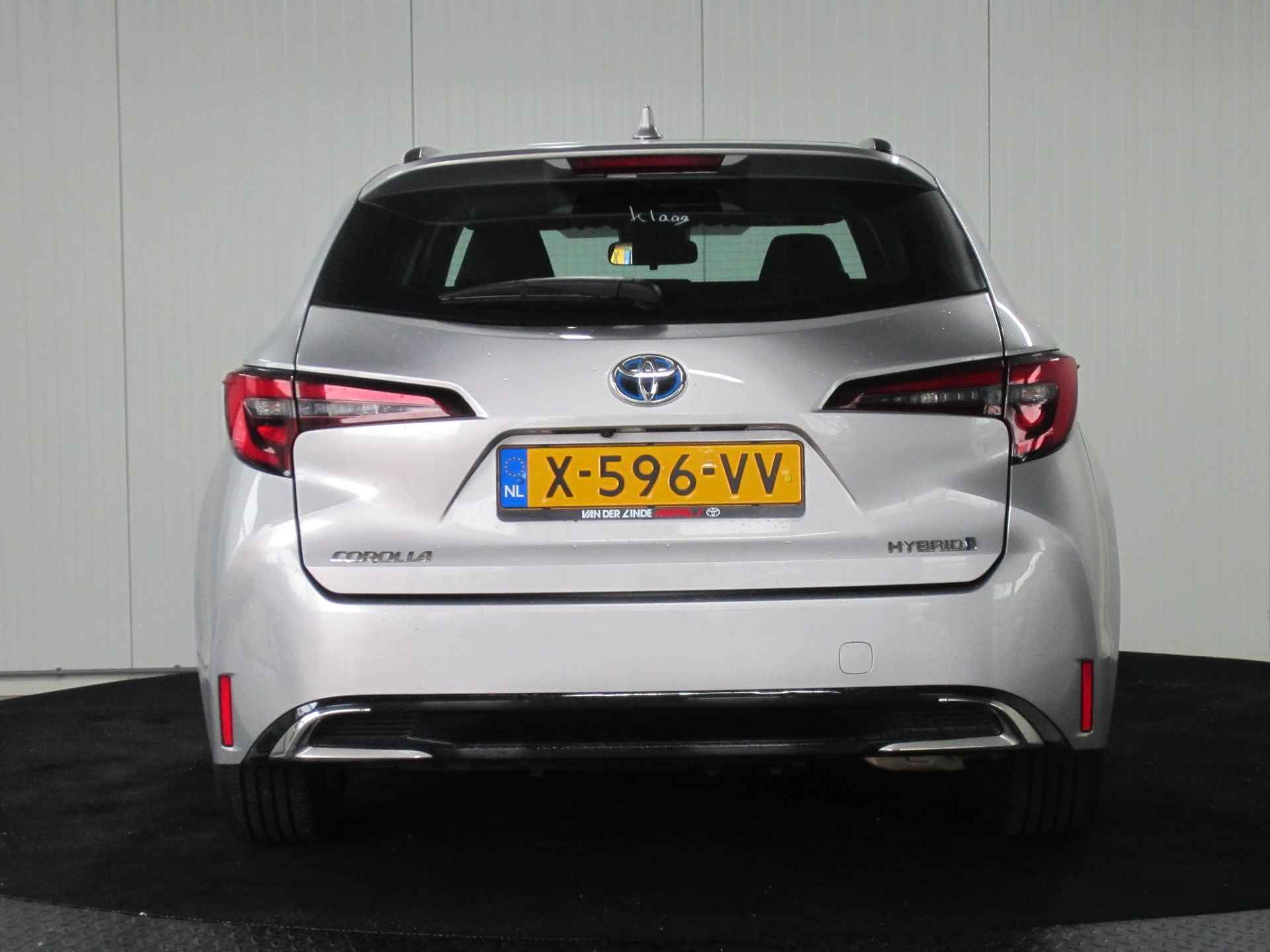 Toyota Corolla Touring Sports Hybrid 140 Active Navi Camera NL auto - 13/19