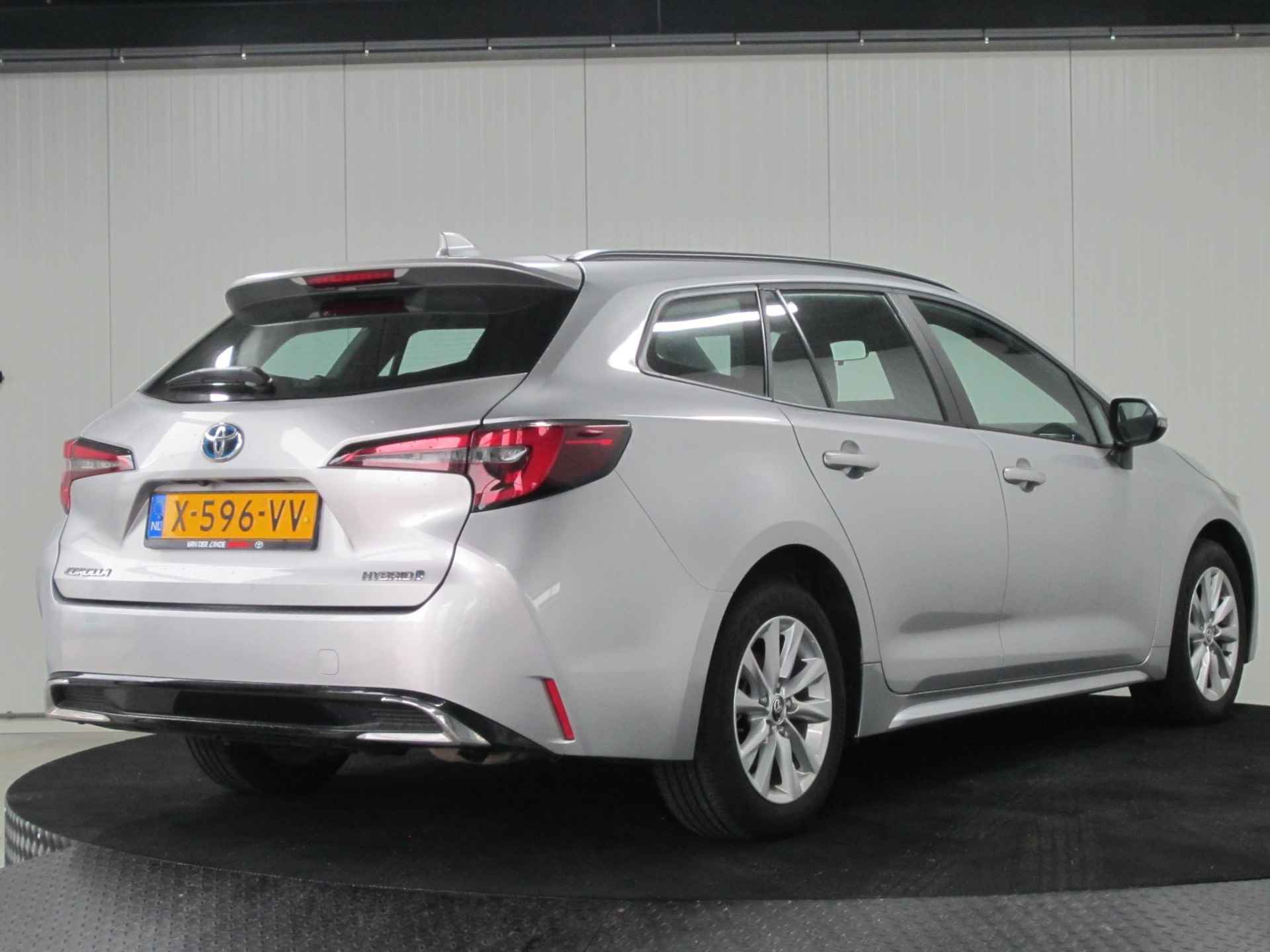 Toyota Corolla Touring Sports Hybrid 140 Active Navi Camera NL auto - 16/19