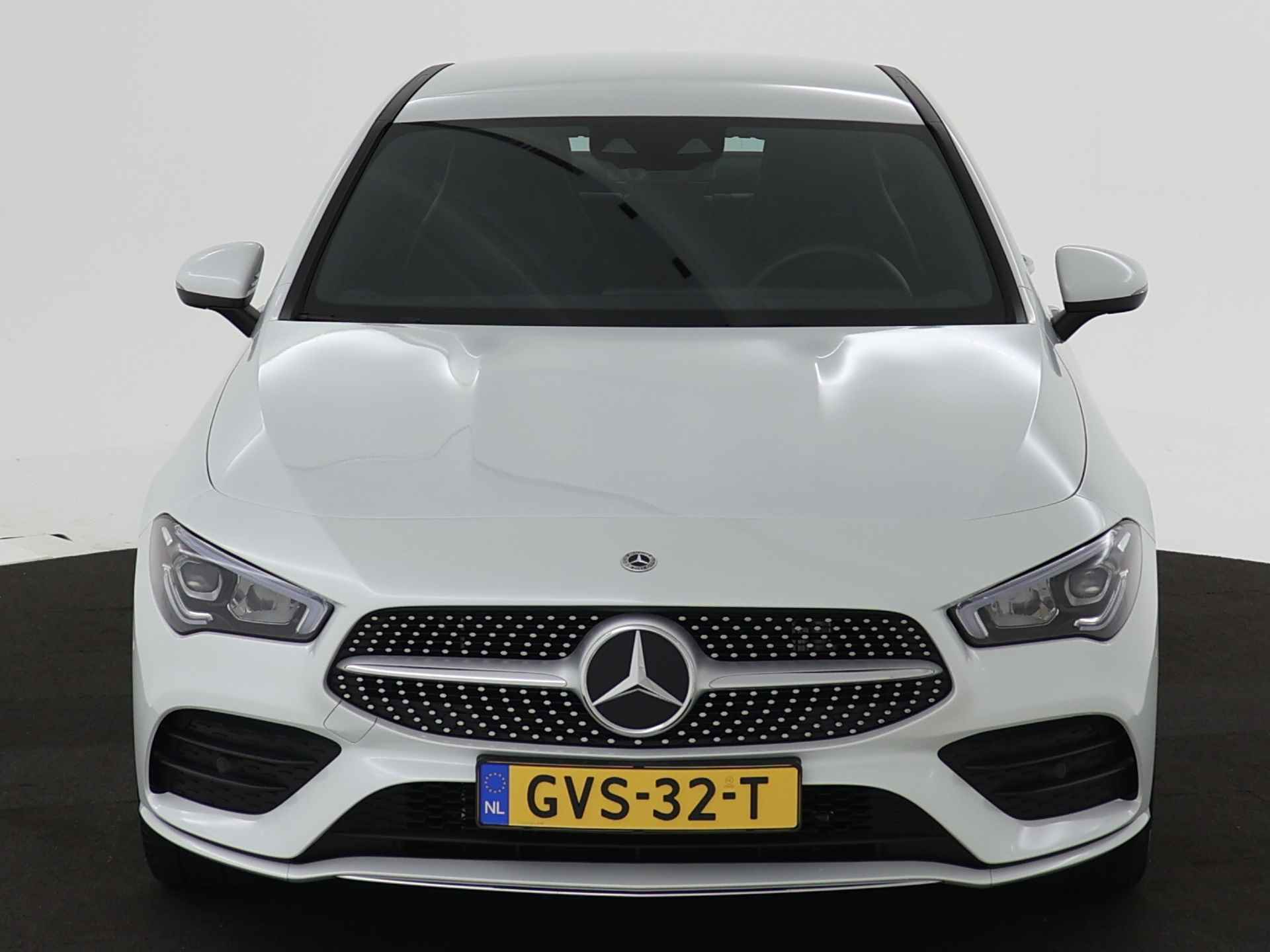 Mercedes-Benz CLA-Klasse 250 e AMG Plug-In Hybride | AMG Styling | Head-up Display | Memory stoelen | Dodehoek | Sfeerverlichting | LED koplampen | Inclusief 24 maanden MB Certified garantie voor Europa. - 27/45