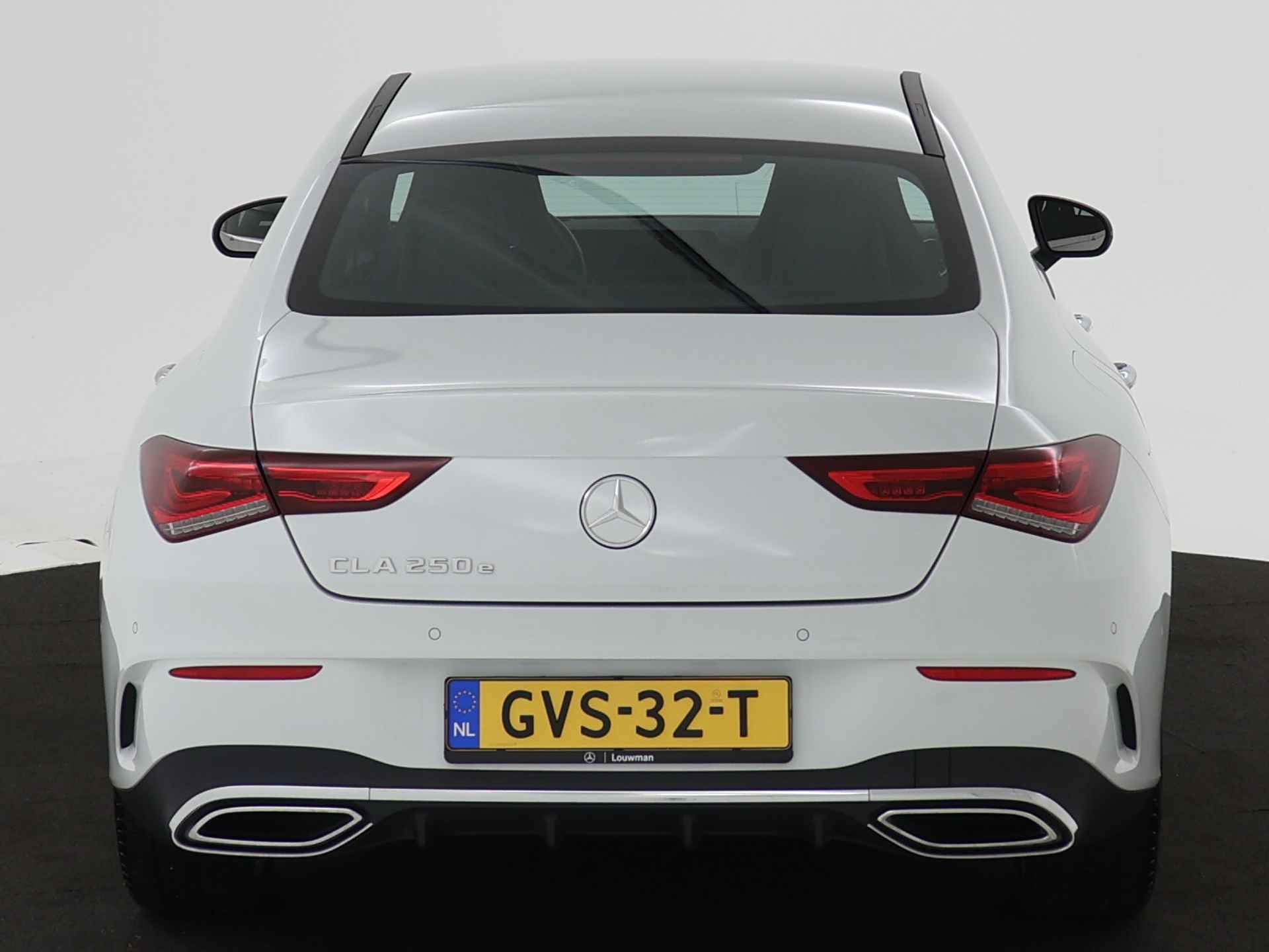 Mercedes-Benz CLA-Klasse 250 e AMG Plug-In Hybride | AMG Styling | Head-up Display | Memory stoelen | Dodehoek | Sfeerverlichting | LED koplampen | Inclusief 24 maanden MB Certified garantie voor Europa. - 29/45