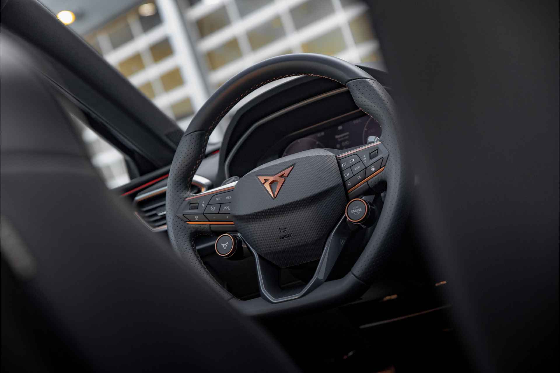 CUPRA Leon VZ Performance Limited 1.4 TSI e-Hybrid 245pk | Panoramadak | Camera | Navigatie - 10/31