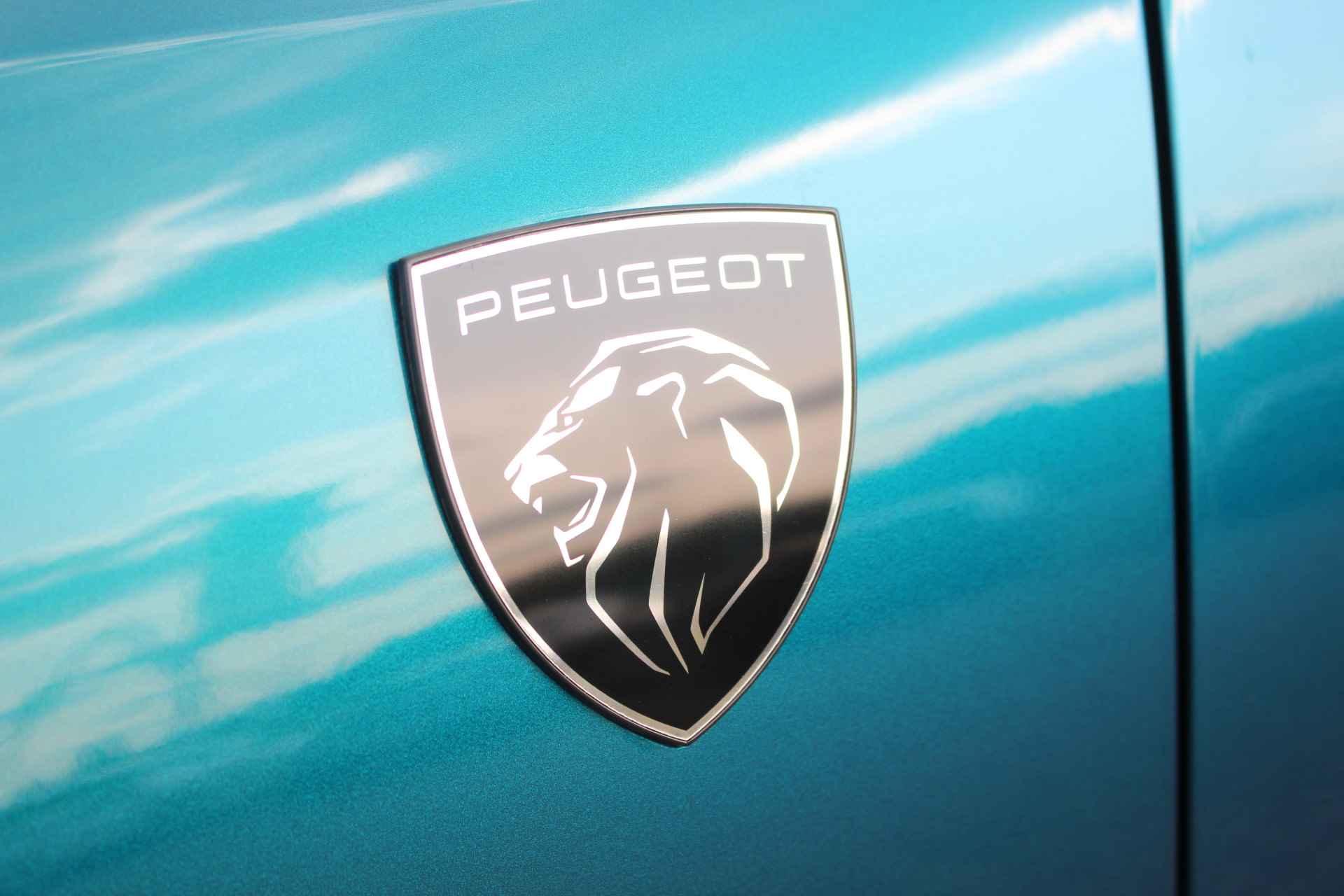 Peugeot E-5008 GT 502KM 73kWh # | Adaptive | Alcantara | 360CAM | Carplay | Elektr. kofferklep - 29/60