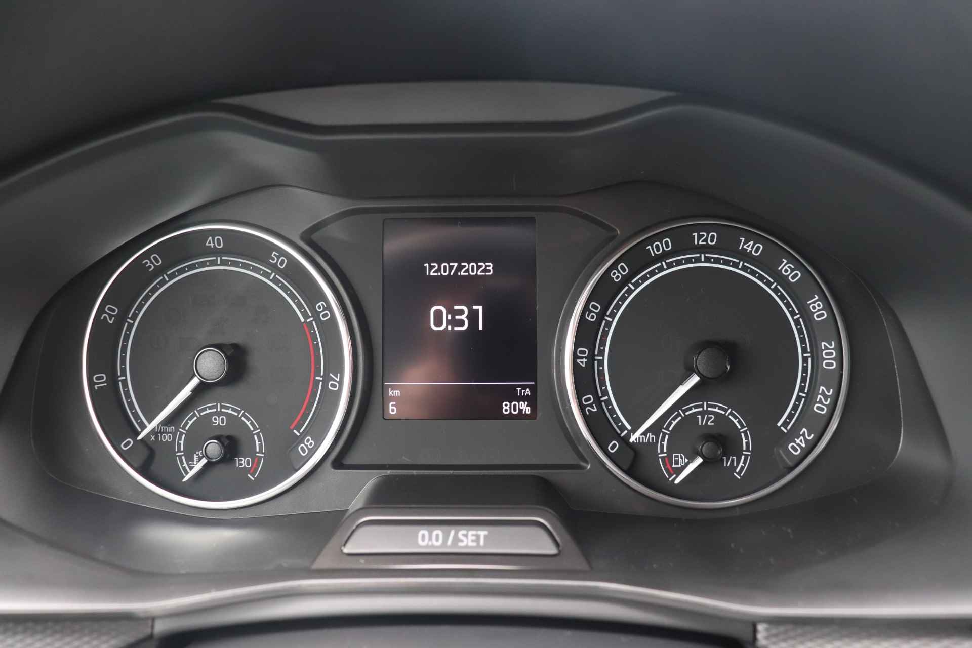 Škoda Scala 1.0 TSI 110pk Ambition | Cruise control | Airco | Smartlink | Parkeersensoren | Airconditioning | - 6/25