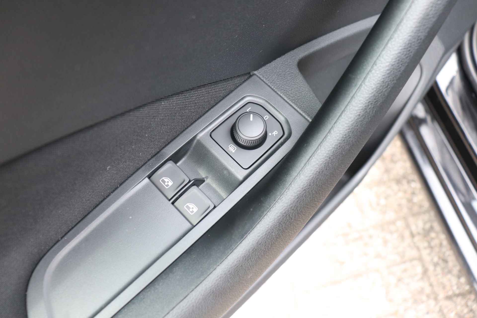 Škoda Scala 1.0 TSI 110pk Ambition | Cruise control | Airco | Smartlink | Parkeersensoren | Airconditioning | - 11/25