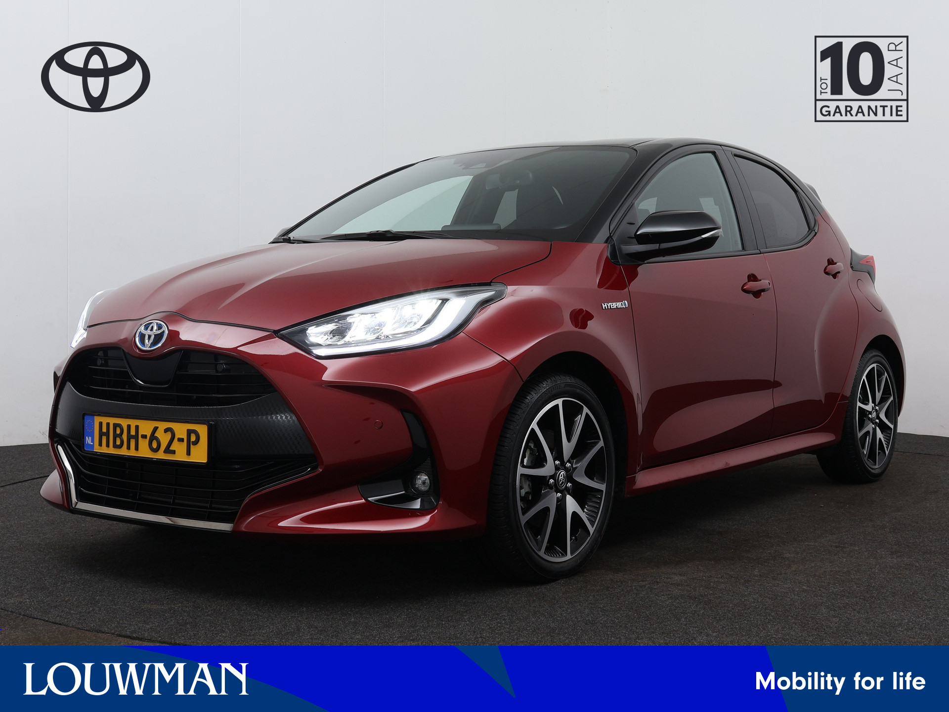 Toyota Yaris 1.5 Hybrid Executive | Parkeersensoren | Camera | LM velgen | Climate Control | Cruise Control Adaptief | FA