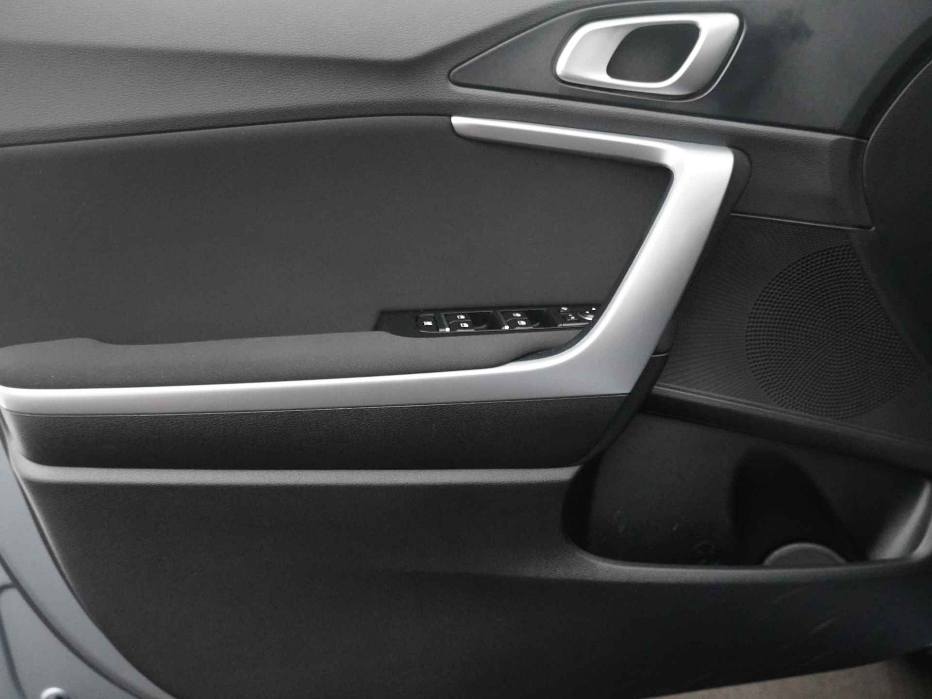 Kia Ceed Sportswagon 1.0 T-GDi DynamicLine - Achteruitrijcamera - Airco - Cruise Control - Lane Assist - Fabrieksgarantie tot 2030 - 22/48