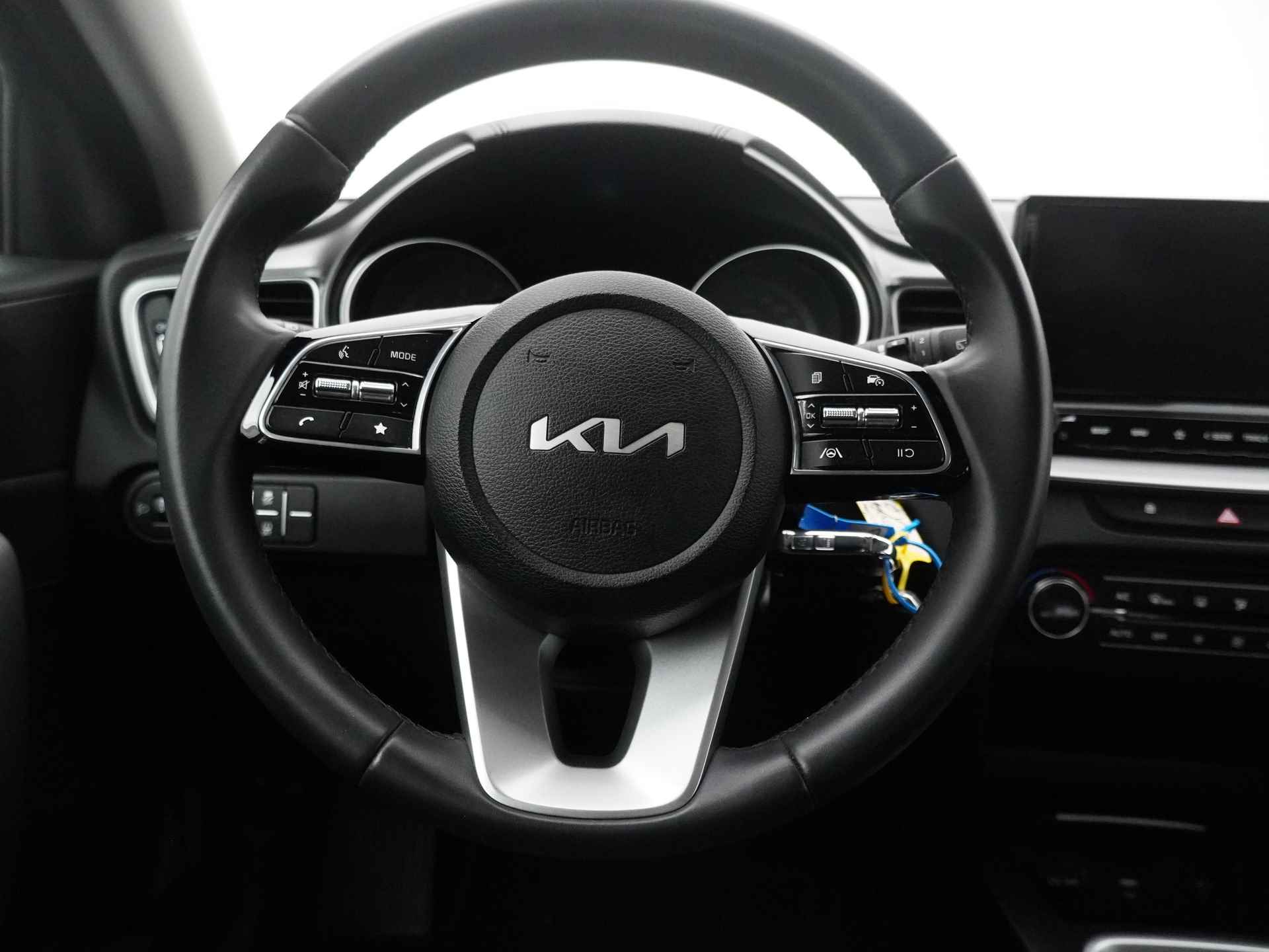 Kia Ceed Sportswagon 1.0 T-GDi DynamicLine - Achteruitrijcamera - Airco - Cruise Control - Lane Assist - Fabrieksgarantie tot 2030 - 39/48