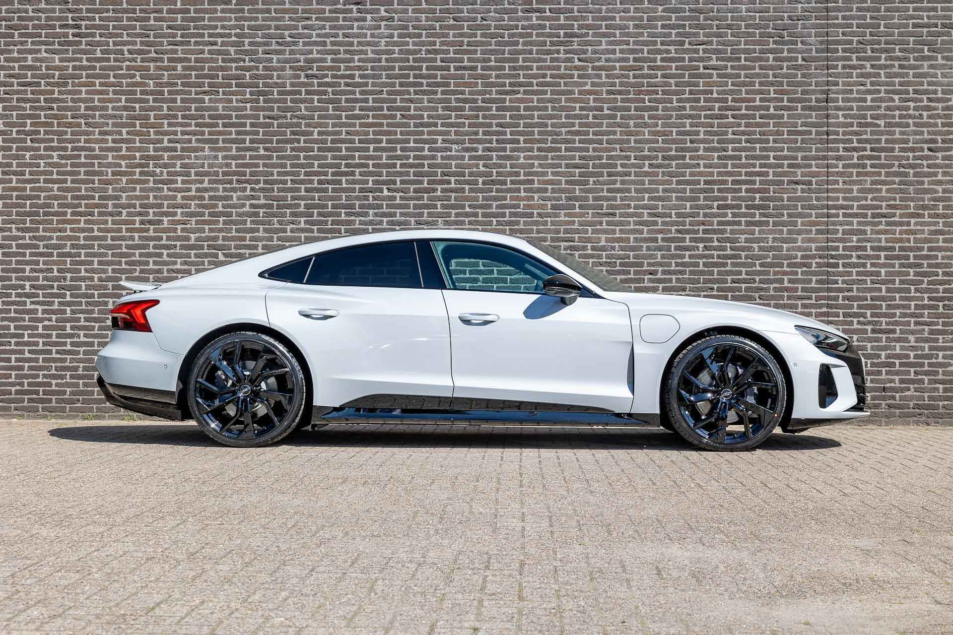 Audi e-tron GT Competition 476pk 93 kWh | Vierwielbesturing | Adaptief Onderstel | Stoelventilatie - 3/59