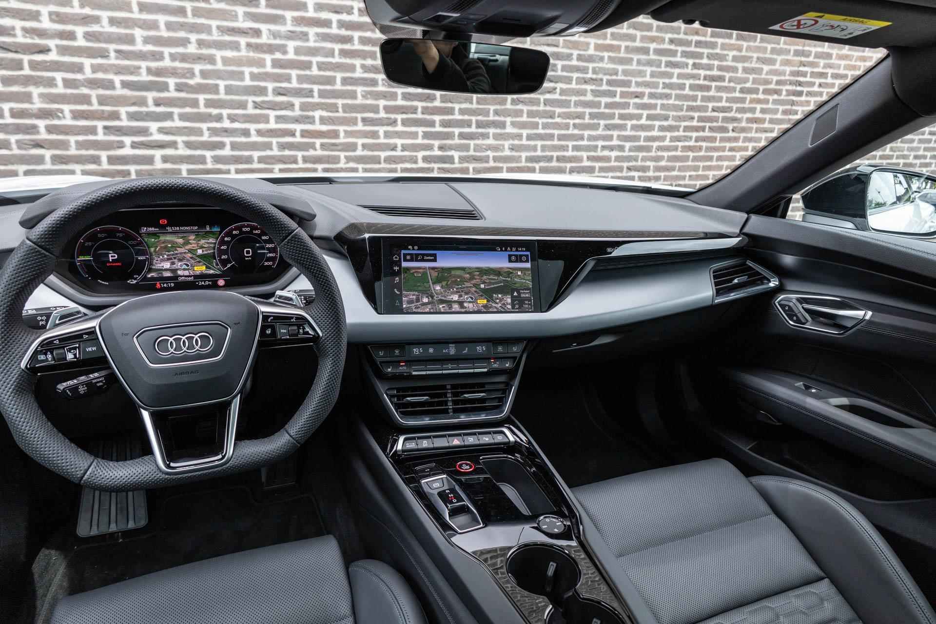 Audi e-tron GT Competition 476pk 93 kWh | Vierwielbesturing | Adaptief Onderstel | Stoelventilatie - 32/59