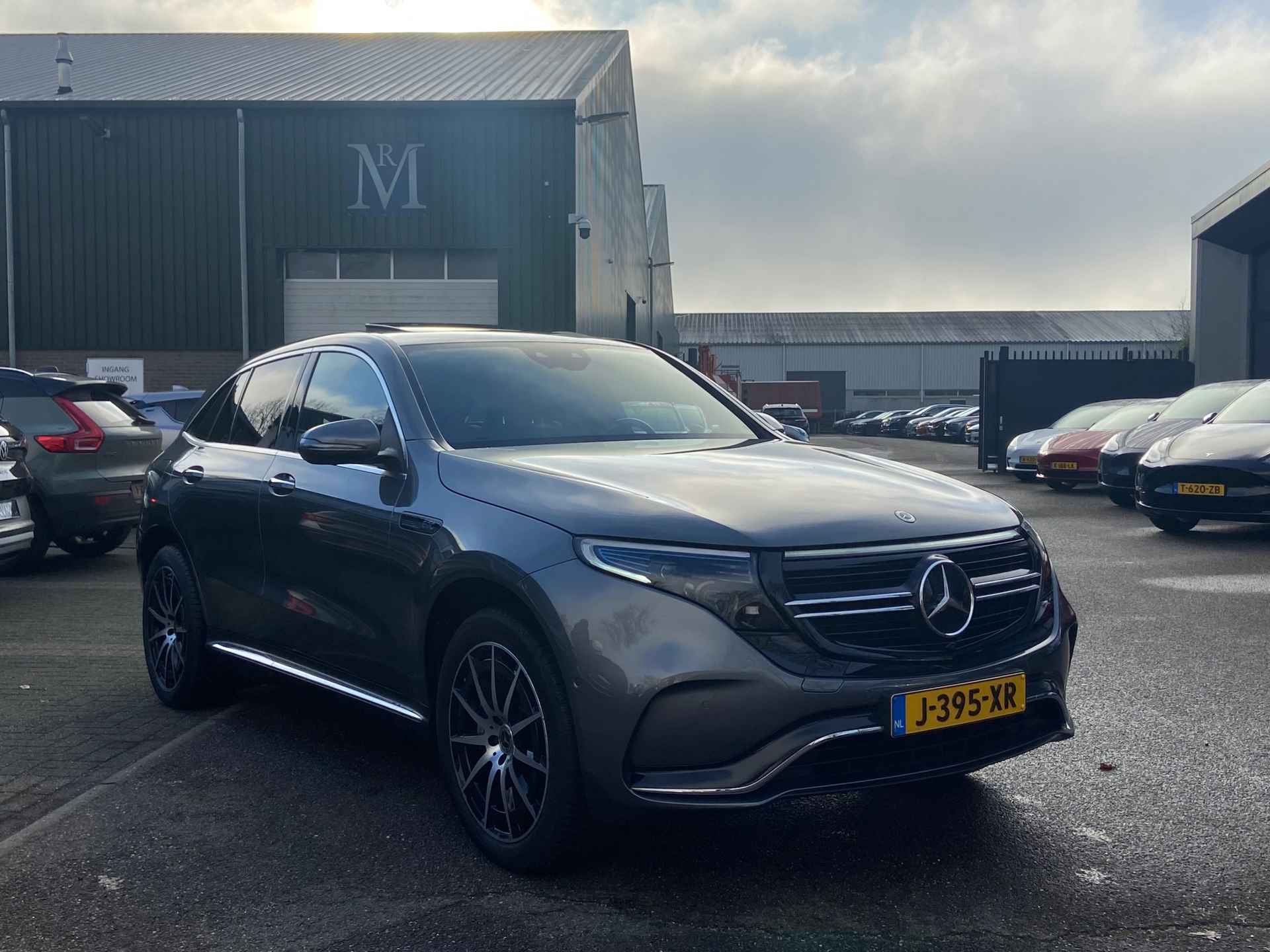 Mercedes-Benz EQC 400 4MATIC AMG 80 kWh RIJKLAARPRIJS! | MEGA COMPLEET - 4/41