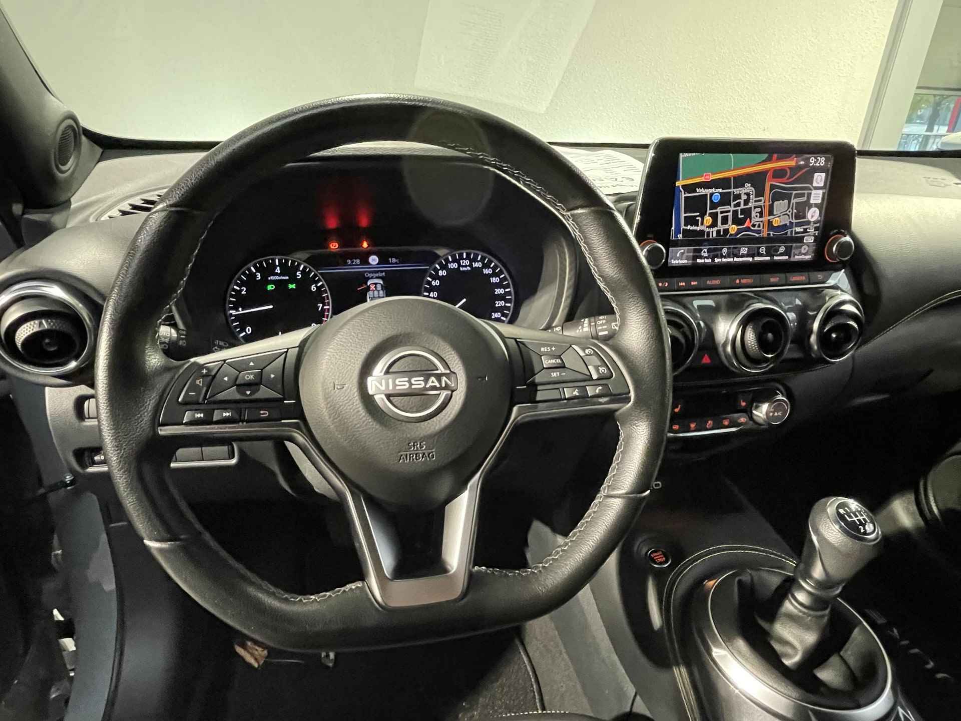 Nissan Juke 1.0 DIG-T 114 Kiiro - 23/31