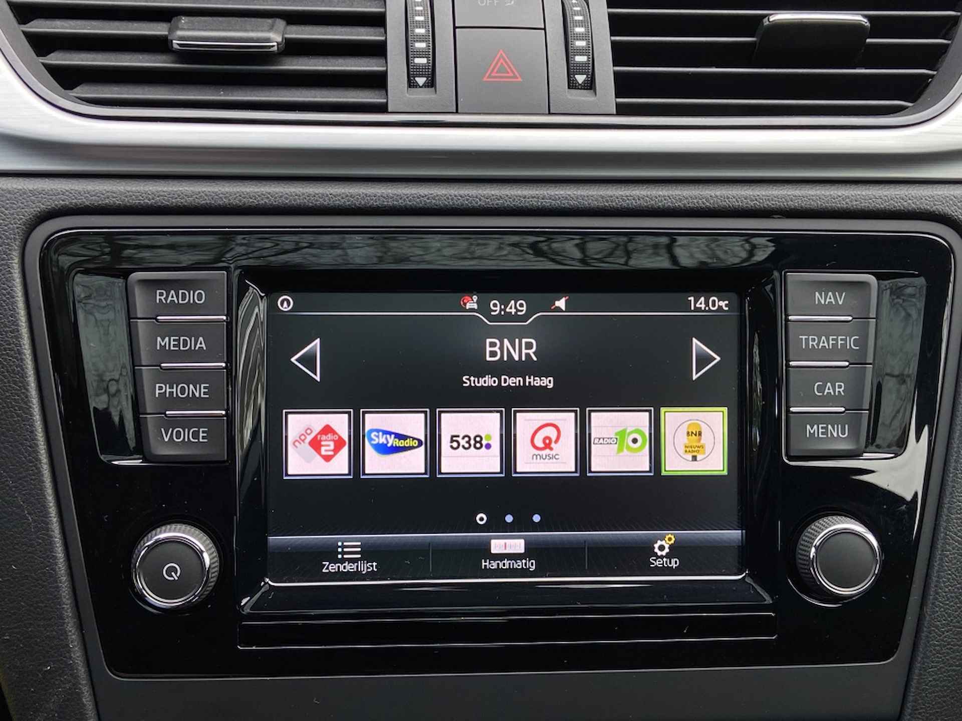 Skoda Rapid Spaceback 1.4TSI 125PK Aut. Style/Panodak/Navi/Apple Carplay/DSG - 33/48