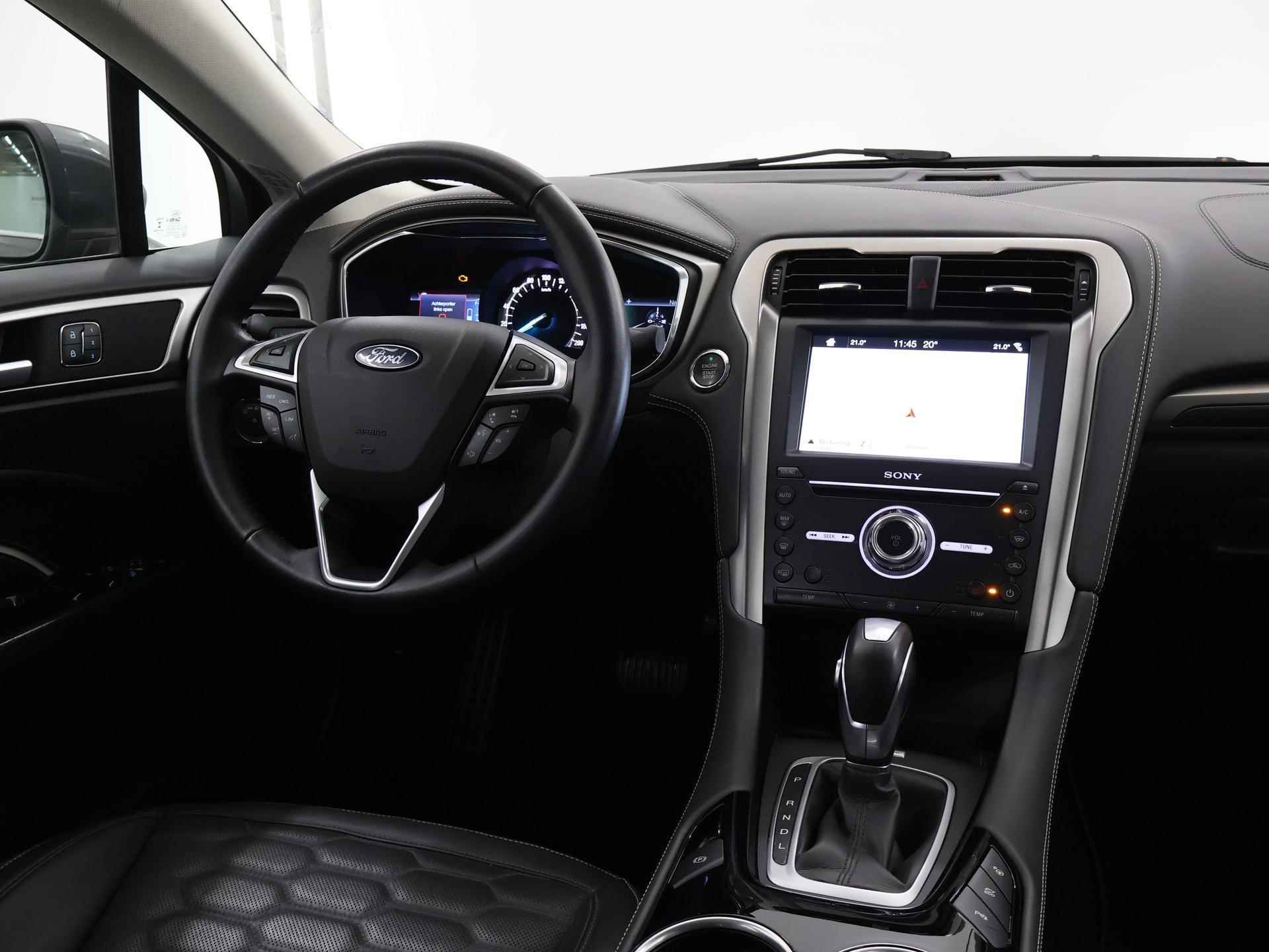 Ford Mondeo 2.0 IVCT HEV Vignale | LED koplampen | Lederen interieur | Stoelverwarming | Navigatie | - 10/45