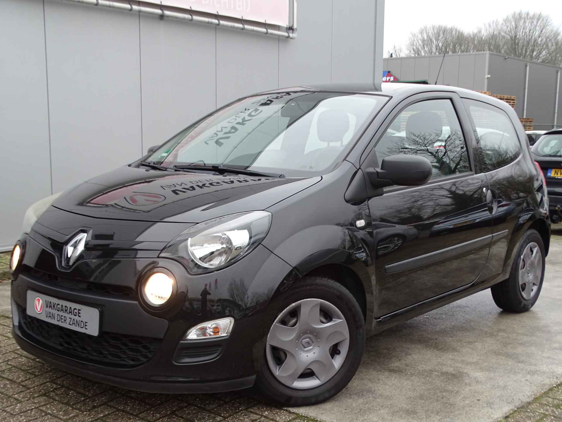 Renault Twingo 1.2 16V Dynamique Airco, Bluetooth! - 11/37