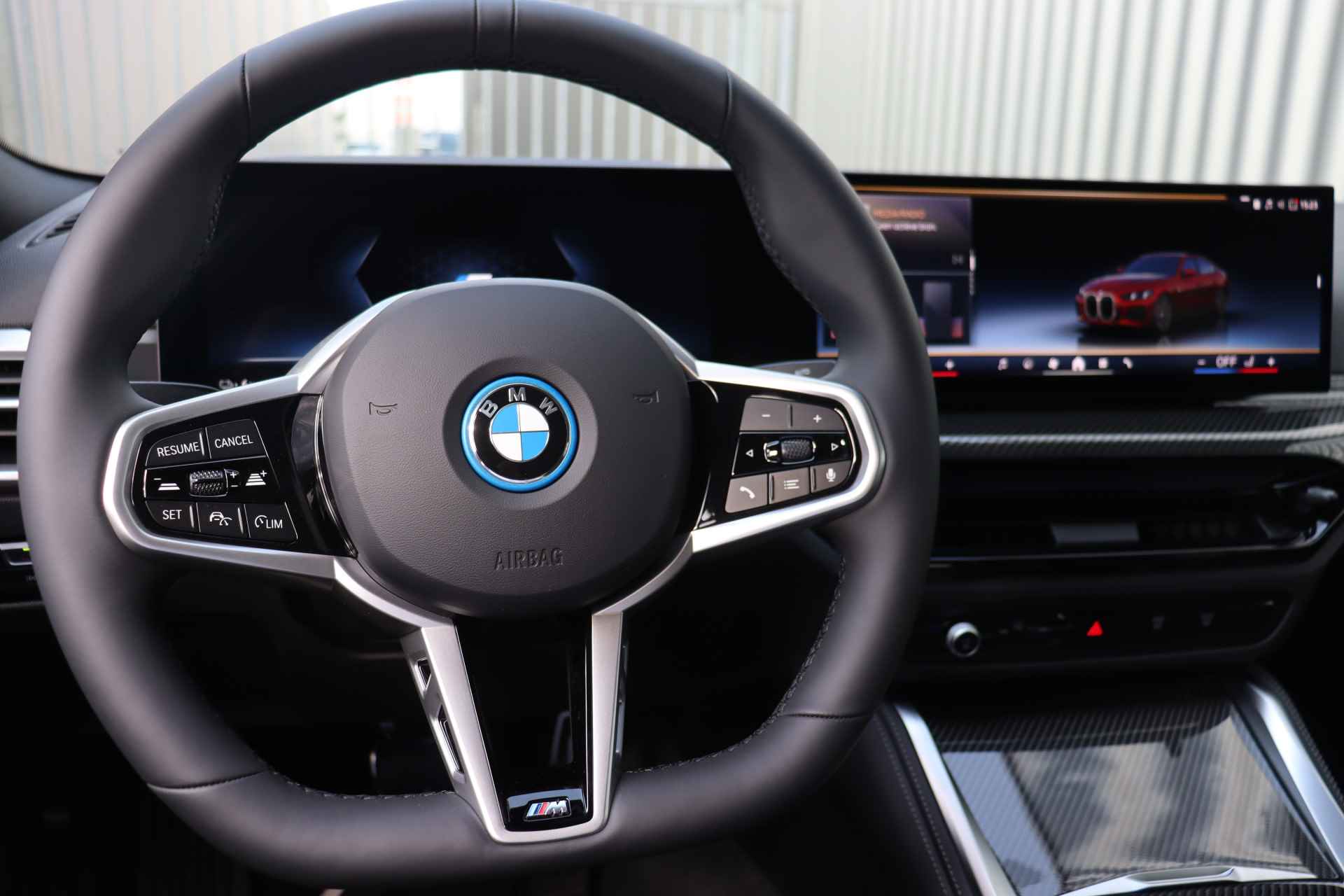 BMW i4 eDrive35 Gran Coupé M Sport 70 kWh / Adaptieve LED / Parking Assistant / Widescreen Display / Live Cockpit Plus / Stoelverwarming - 15/33