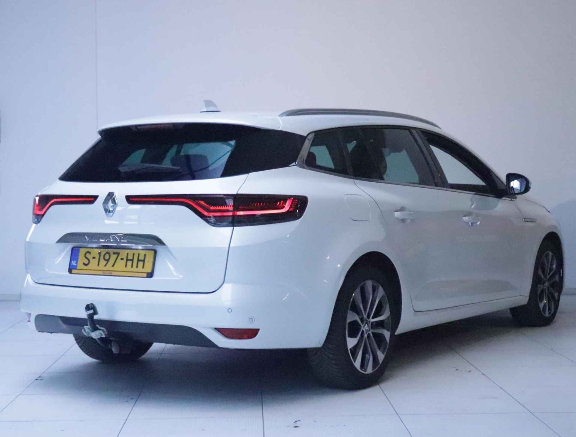 Renault Mégane Estate 1.3 TCe 140 EDC Techno Clima/Navi/Trekhaak - 3/43