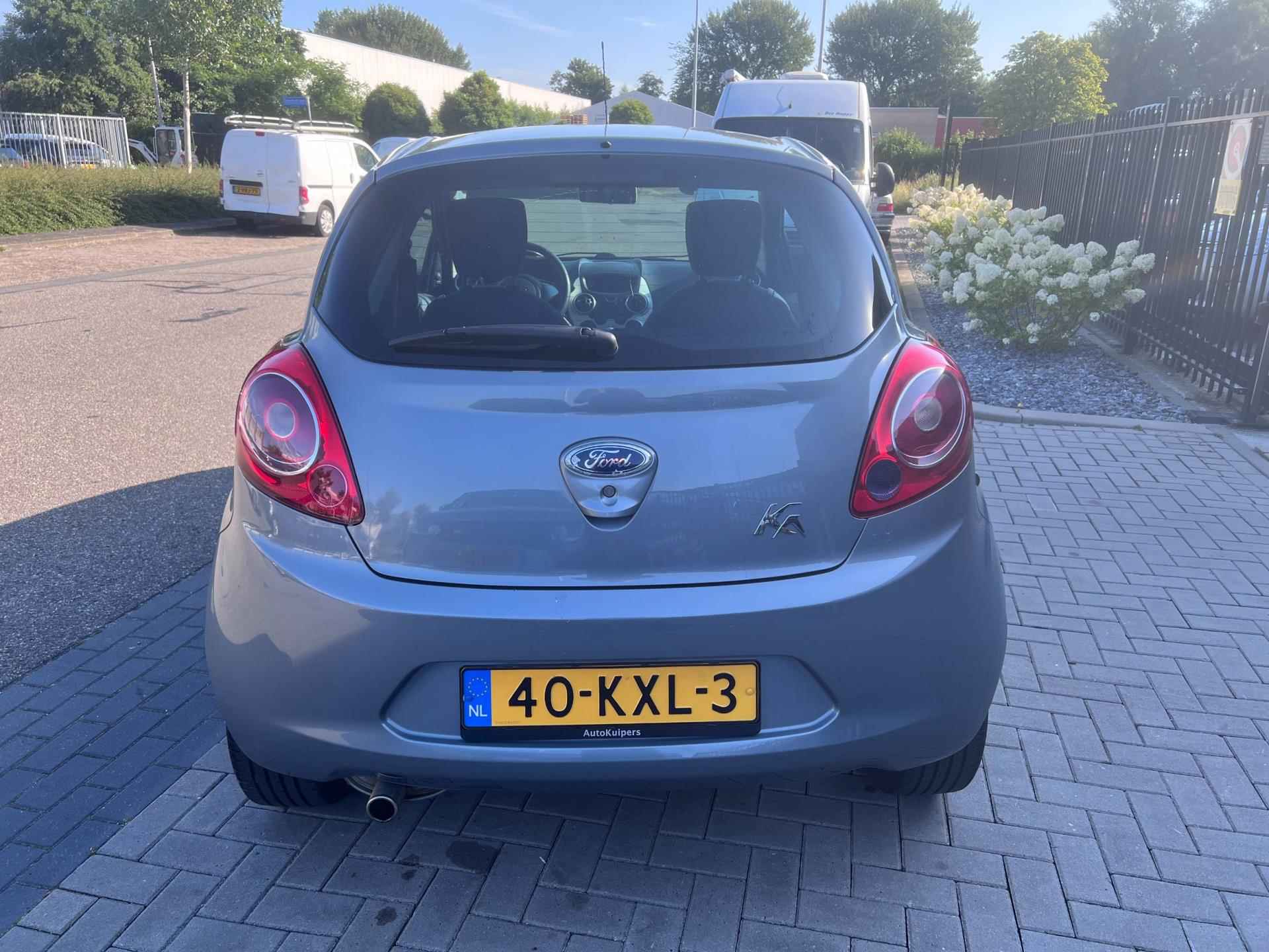 Ford Ka 1.2 Titanium, airco - 18/19