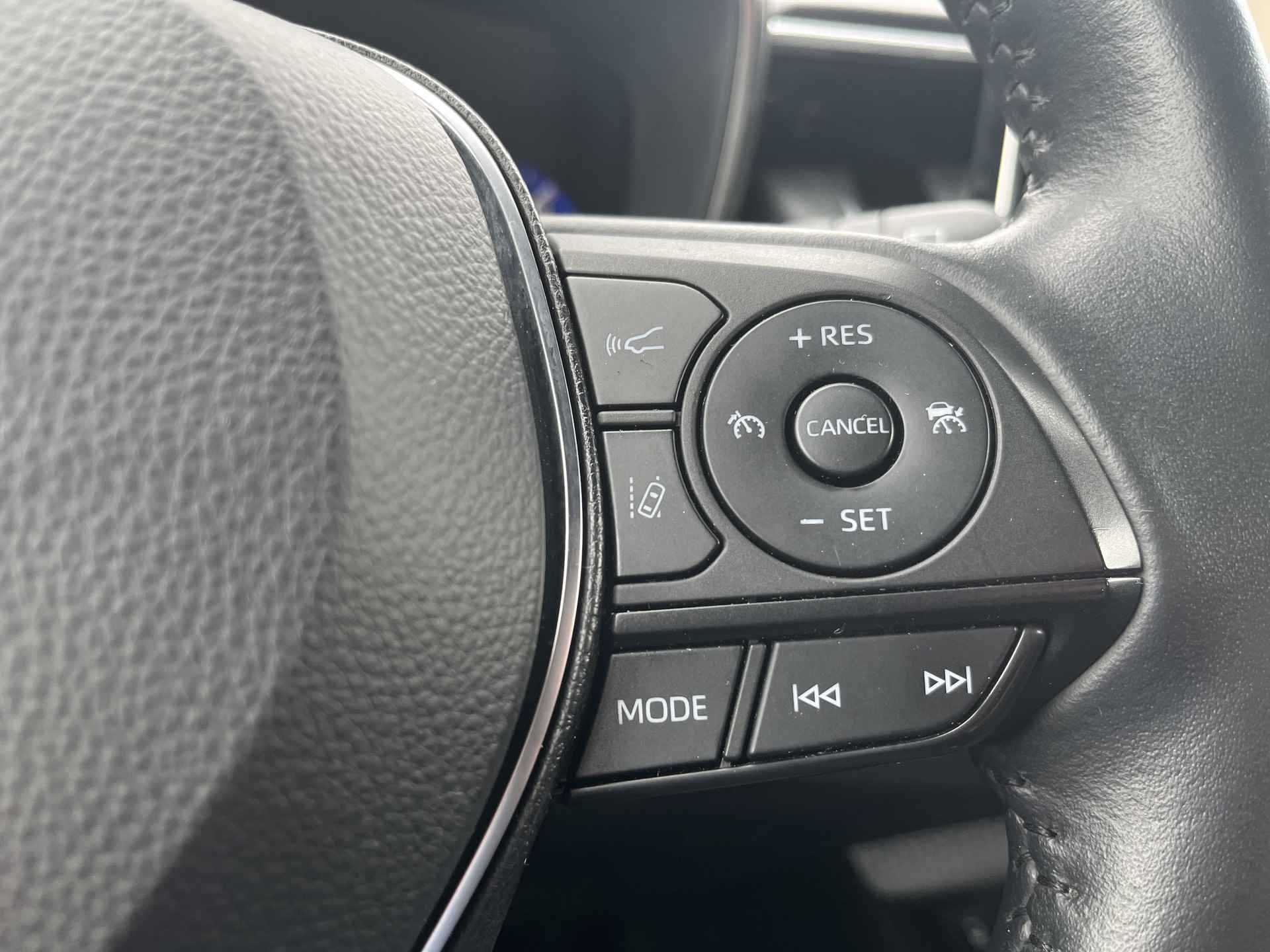 Toyota Corolla 1.8 Hybrid Dynamic | All-in prijs | Apple/Android | Stuurverwarming | Navigatie | Camera | - 20/34