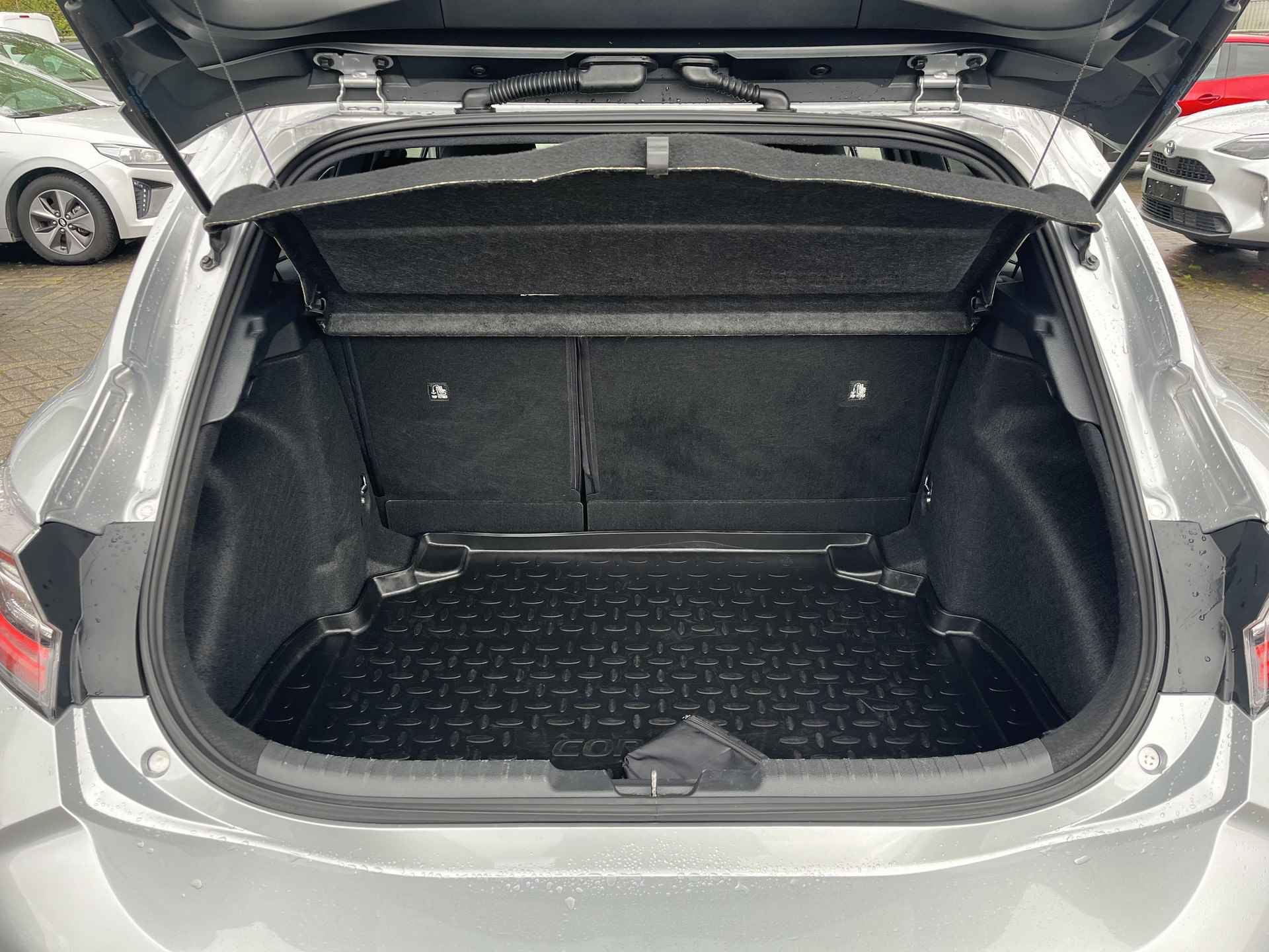 Toyota Corolla 1.8 Hybrid Dynamic | All-in prijs | Apple/Android | Stuurverwarming | Navigatie | Camera | - 27/34