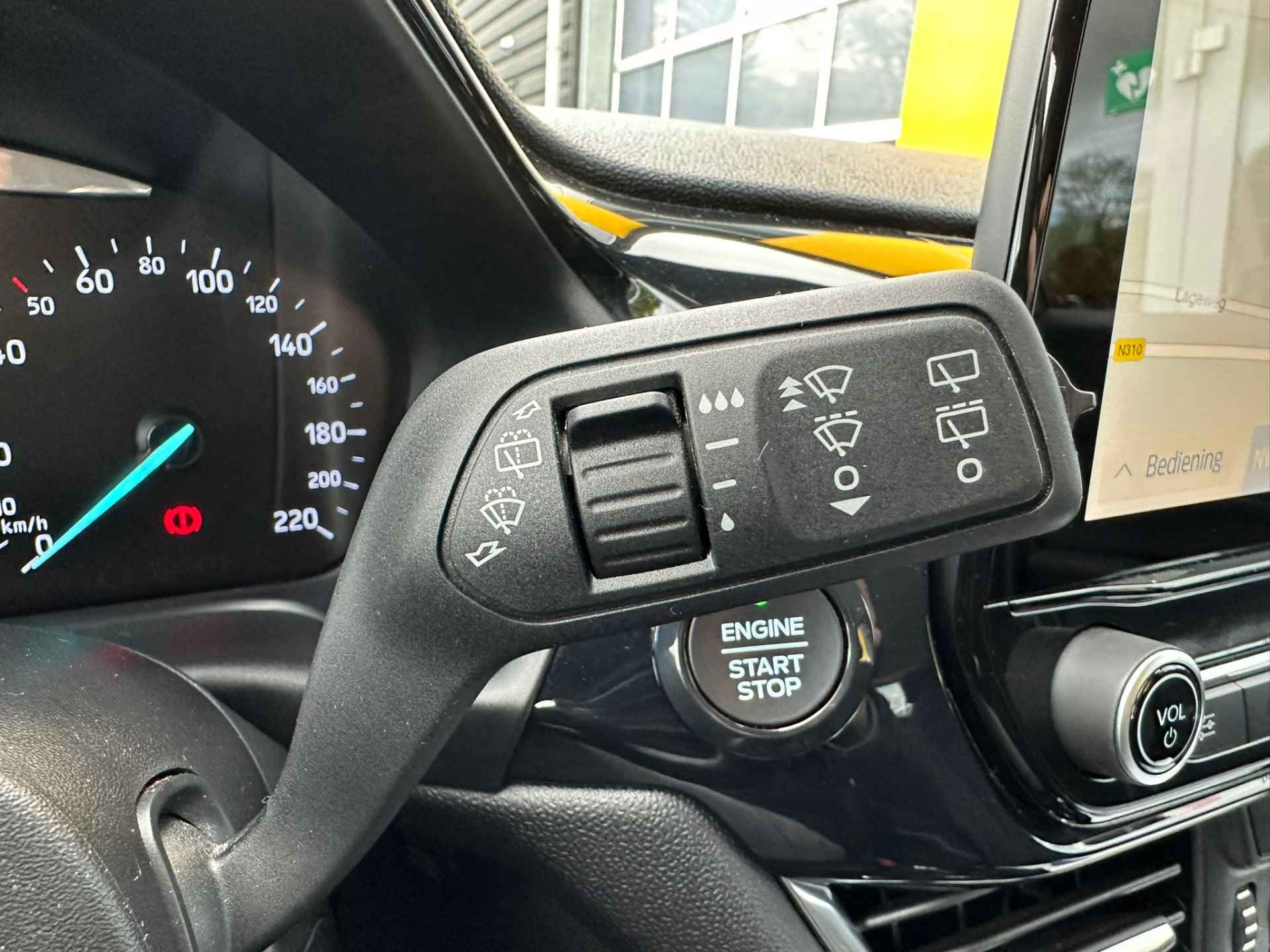 Ford Fiesta 1.0 EcoBoost 100 PK TITANIUM | STOEL- EN STUURVERWARMING| CAMERA| CRUISE CONTROL| NAVIGATIE| CLIMATE CONTROL| - 21/39