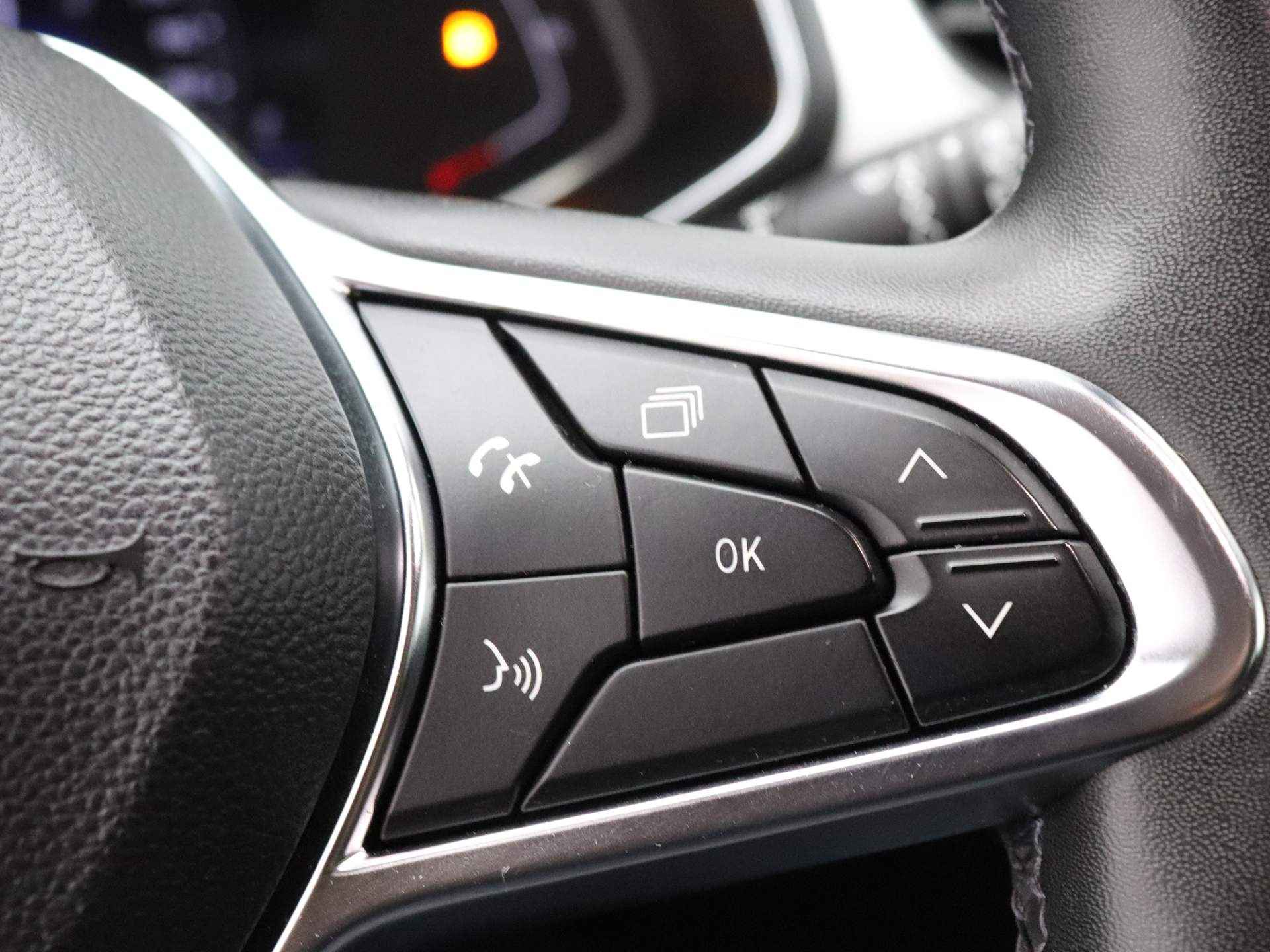 Renault Captur TCe 100pk Intens ALL- IN PRIJS! Climate | Navi | Parkeersensoren a. - 15/34