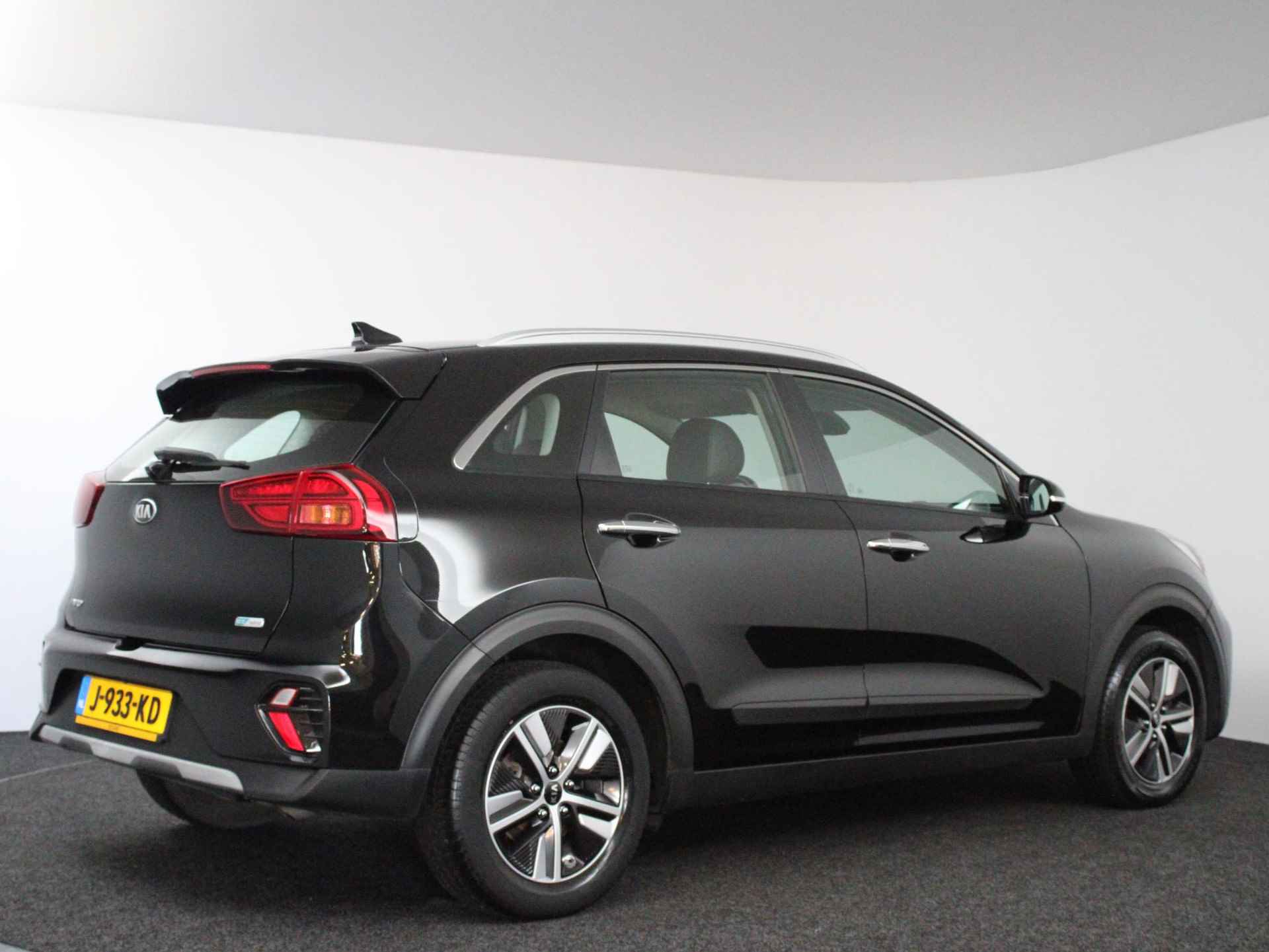 Kia Niro 1.6 GDi Hybrid DynamicLine Clima/navi/Camera - 3/46