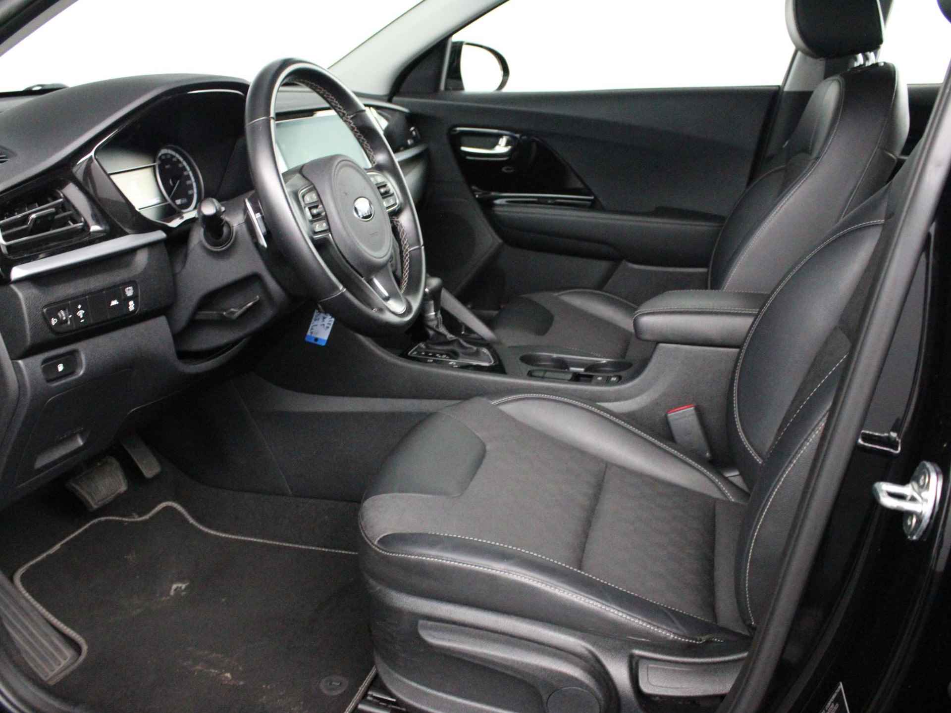 Kia Niro 1.6 GDi Hybrid DynamicLine Clima/navi/Camera - 5/46