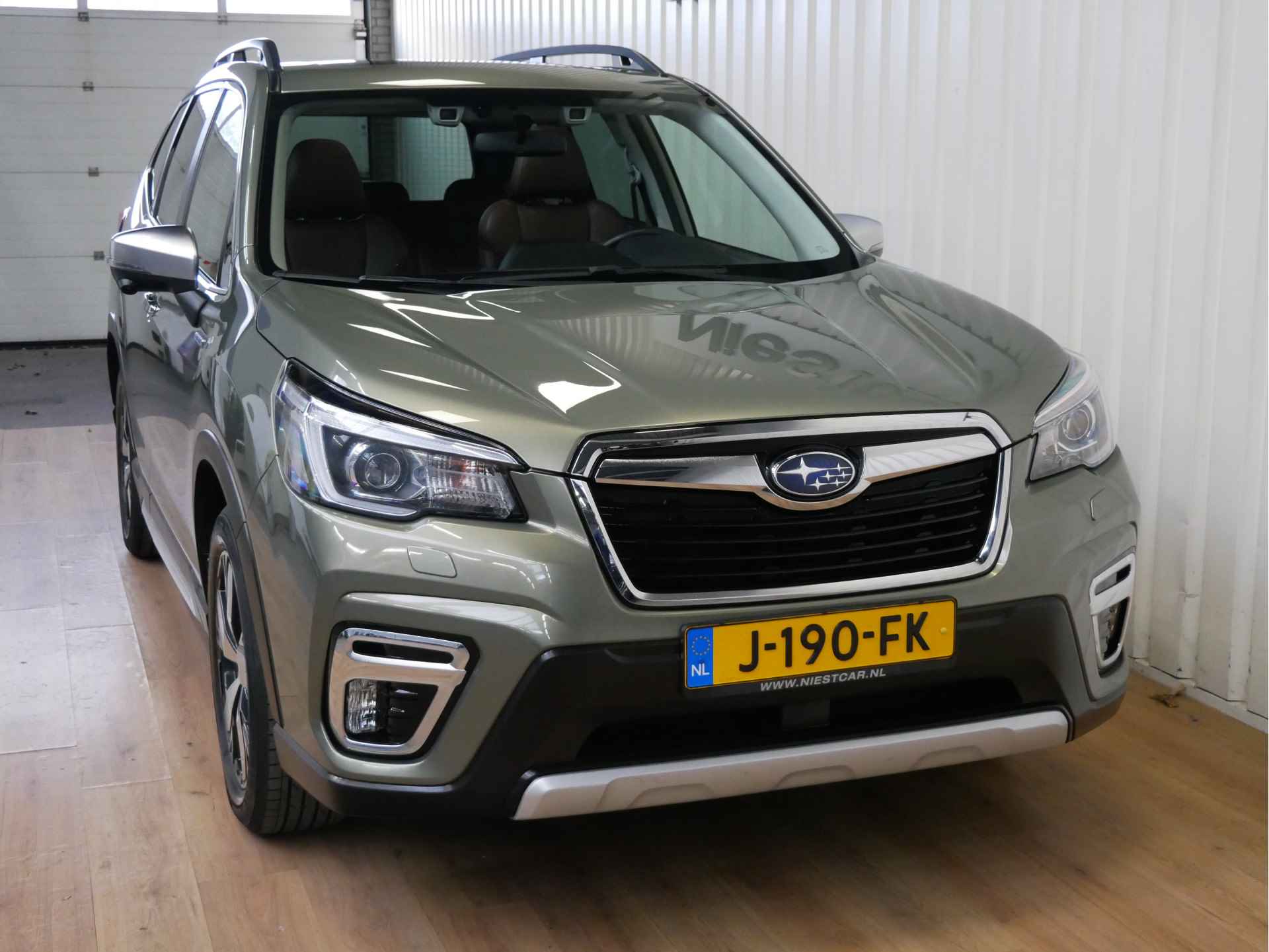 Subaru Forester 2.0 e-Boxer First Edition - 28/32