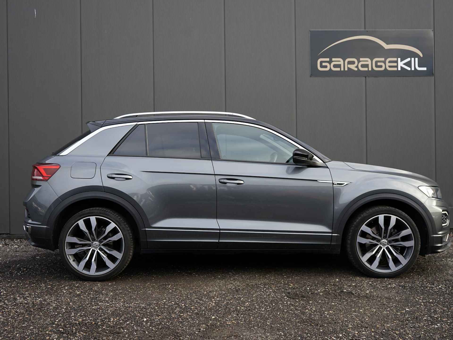 Volkswagen T-Roc 1.5 TSI R-Line  3x R-Line / Beats Audio / Pano dak/ Camera / Automaat / Suzuka 19'' / NAP/ 1ste eigenaar - 6/34