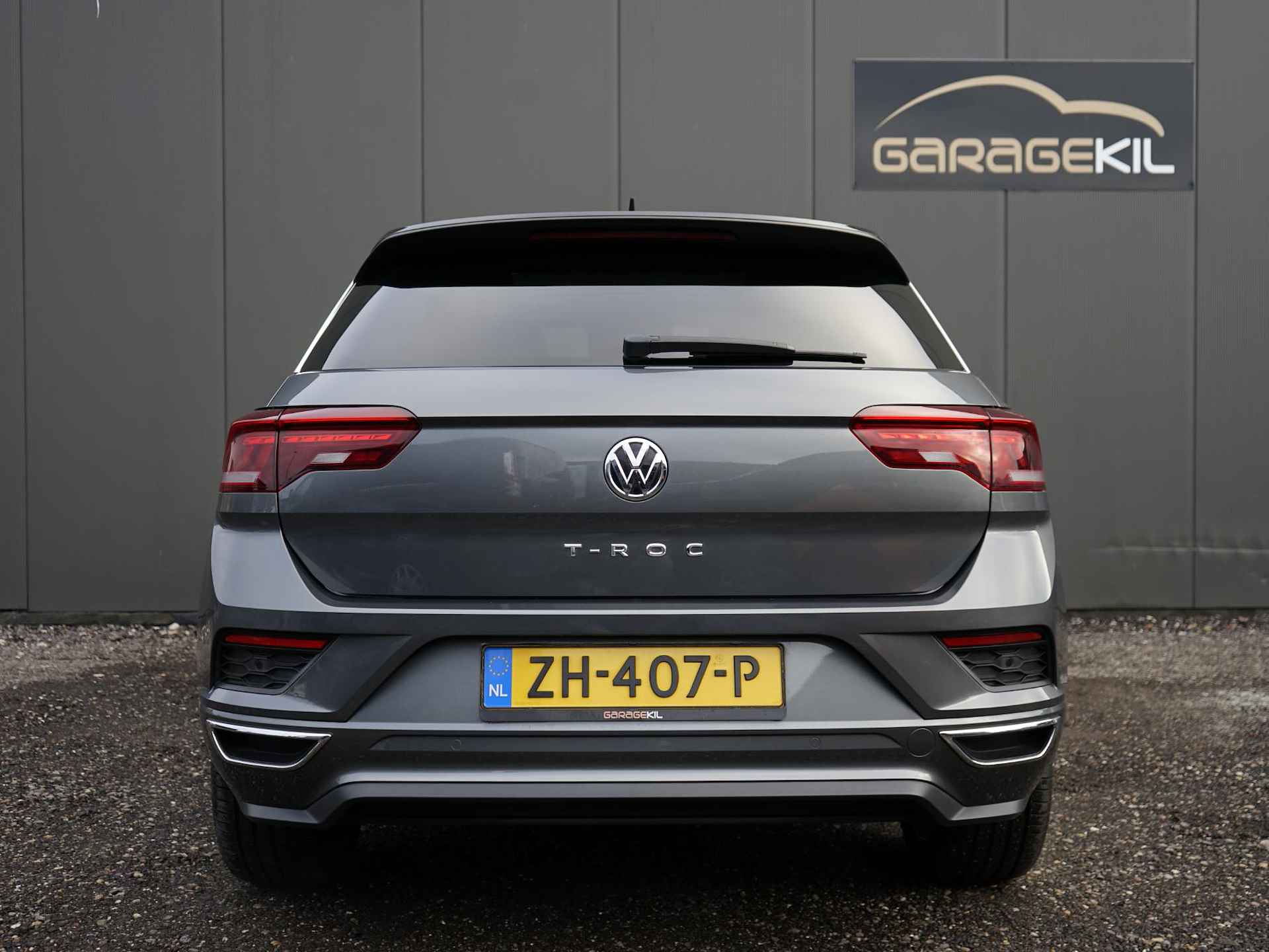 Volkswagen T-Roc 1.5 TSI R-Line  3x R-Line / Beats Audio / Pano dak/ Camera / Automaat / Suzuka 19'' / NAP/ 1ste eigenaar - 10/34