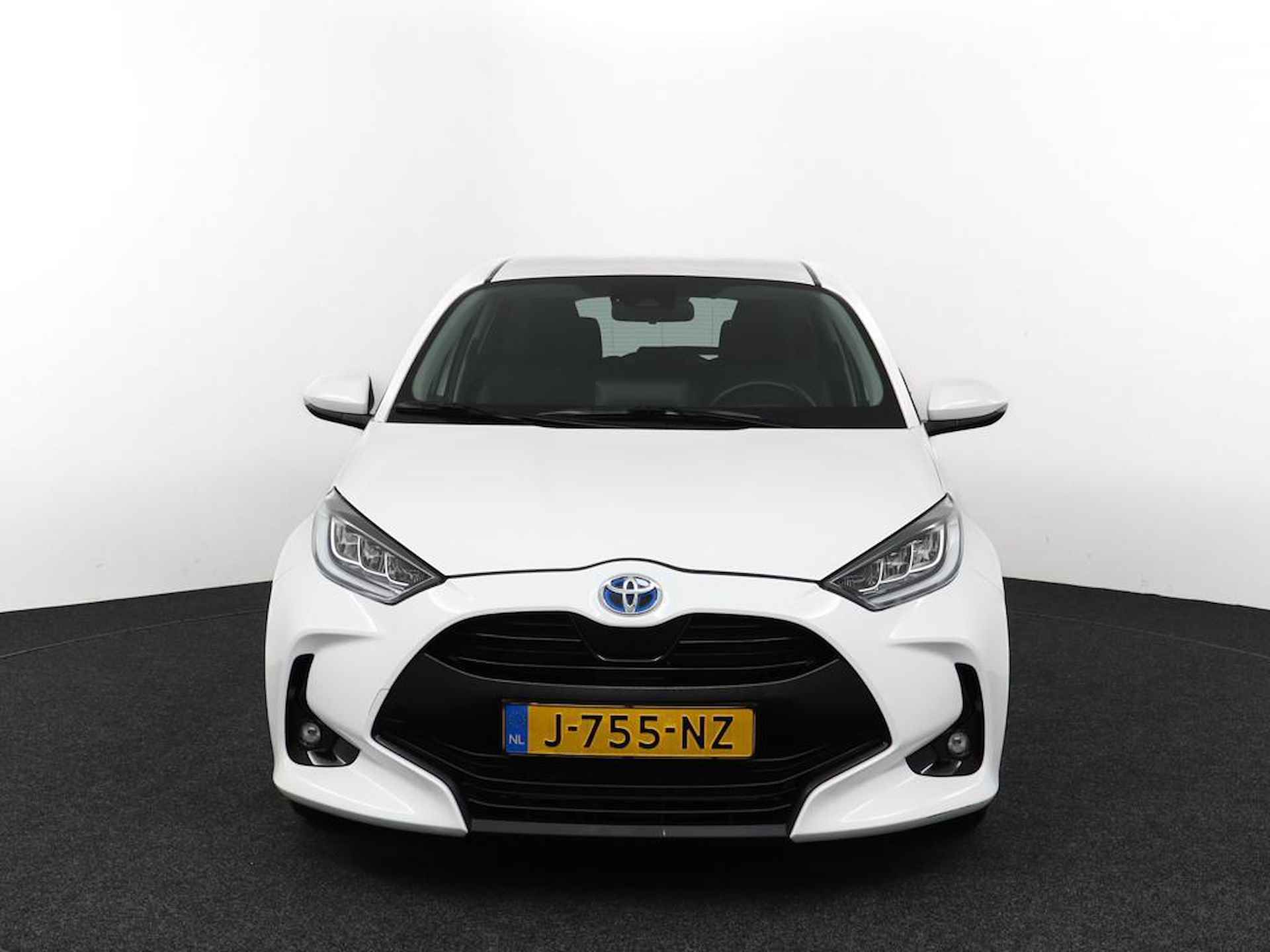 Toyota Yaris 1.5 Hybrid First Edition | Apple Carplay/Android Auto | Parkeercamera | Adaptieve Cruise-Control | - 16/51