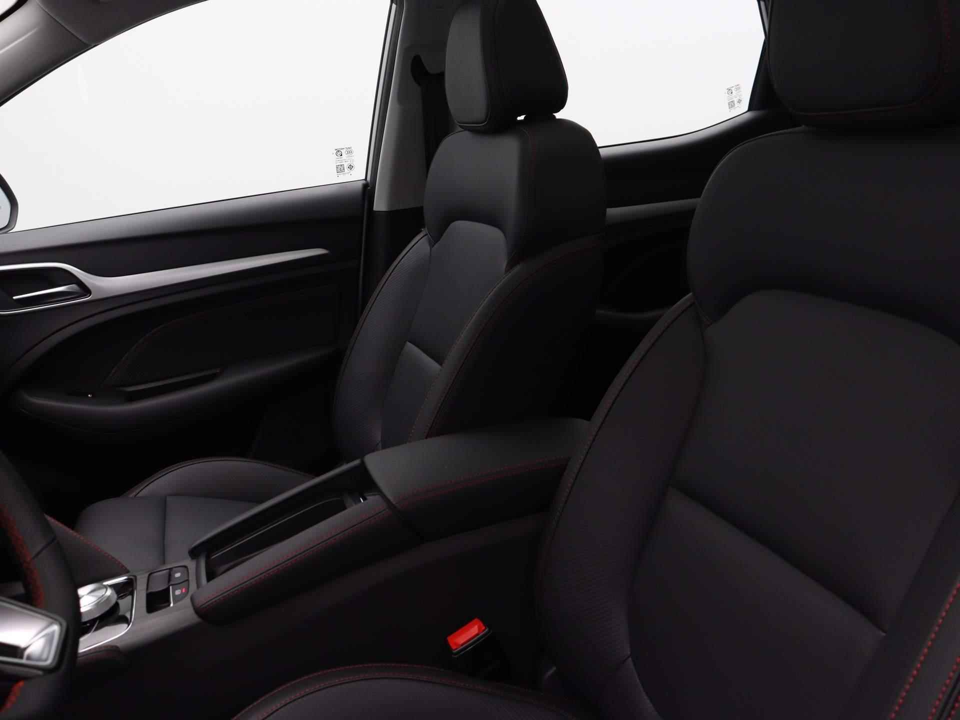 MG ZS EV Standard Range Luxury | Leder | Panoramadak | Navi | Led Koplampen | Camera | Apple CarPlay | - 11/26