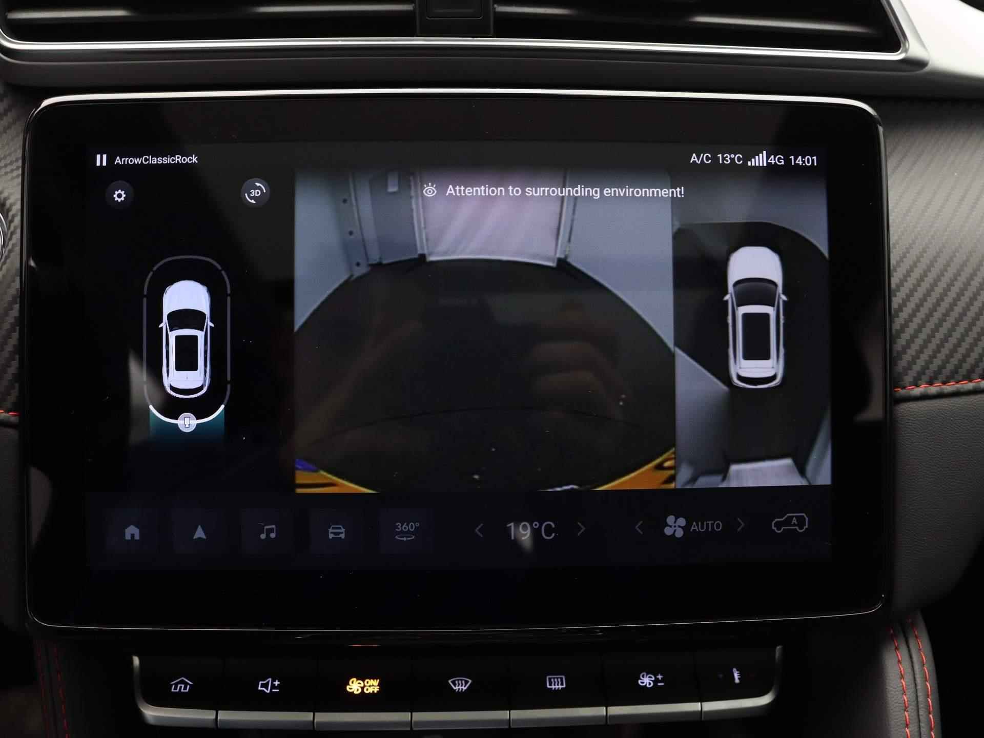 MG ZS EV Standard Range Luxury | Leder | Panoramadak | Navi | Led Koplampen | Camera | Apple CarPlay | - 16/26
